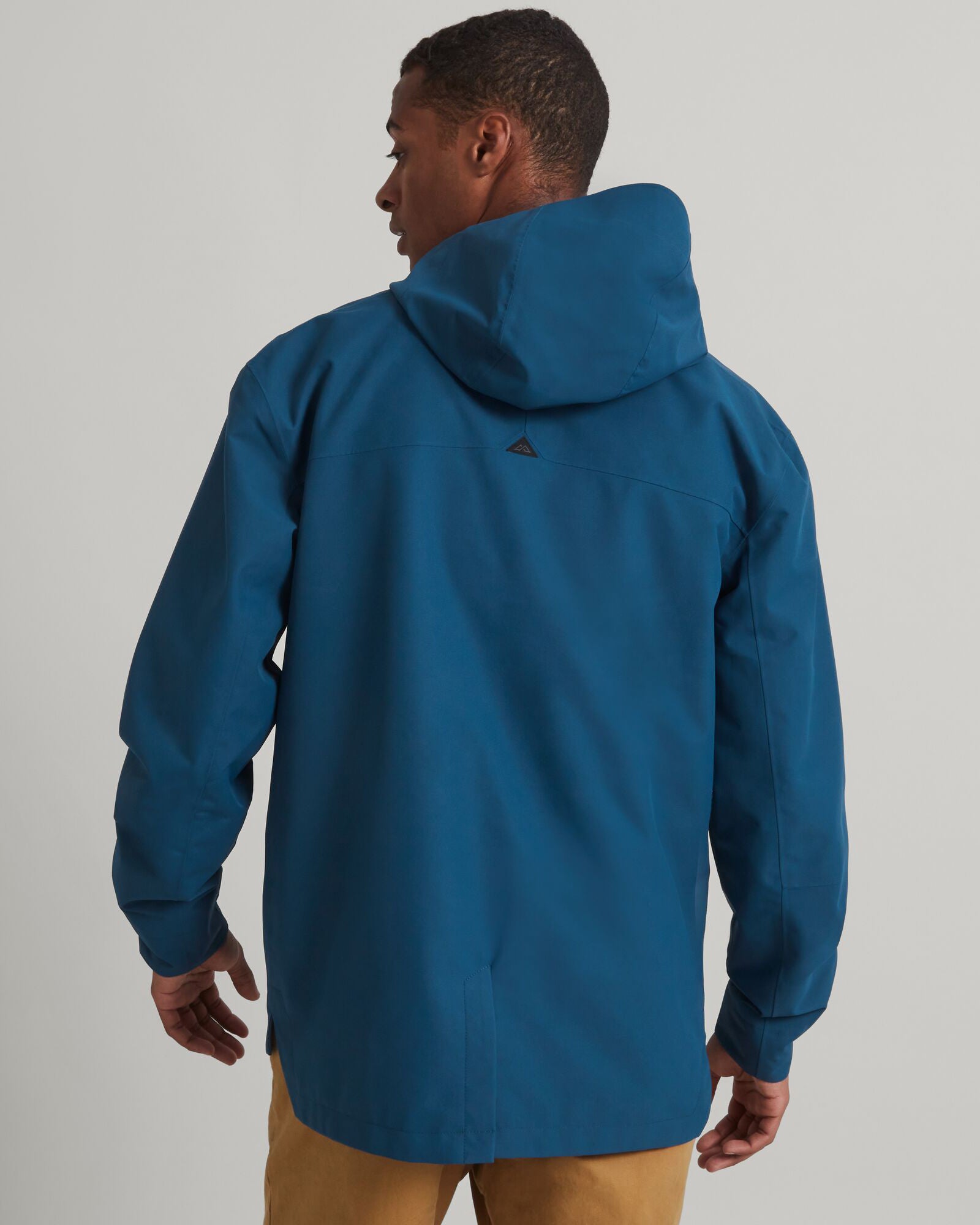 a1311_nz6_amphi_mens_rain_jac_d_1744346312000