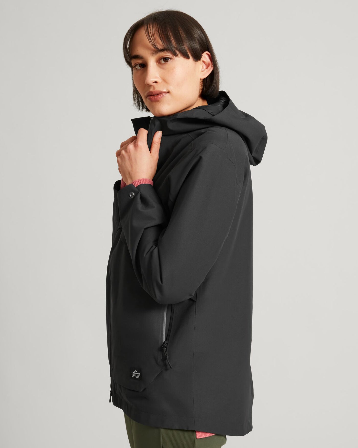 a1312_902_amphi_2l_womens_rain_jacket_b_i_1743630208000