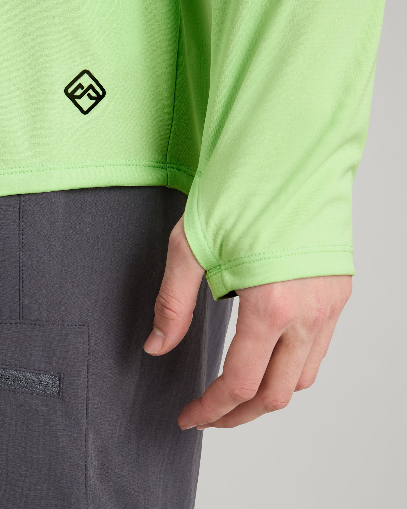 Haut à capuche SUN-Stopper pour homme - Vert Glowy
