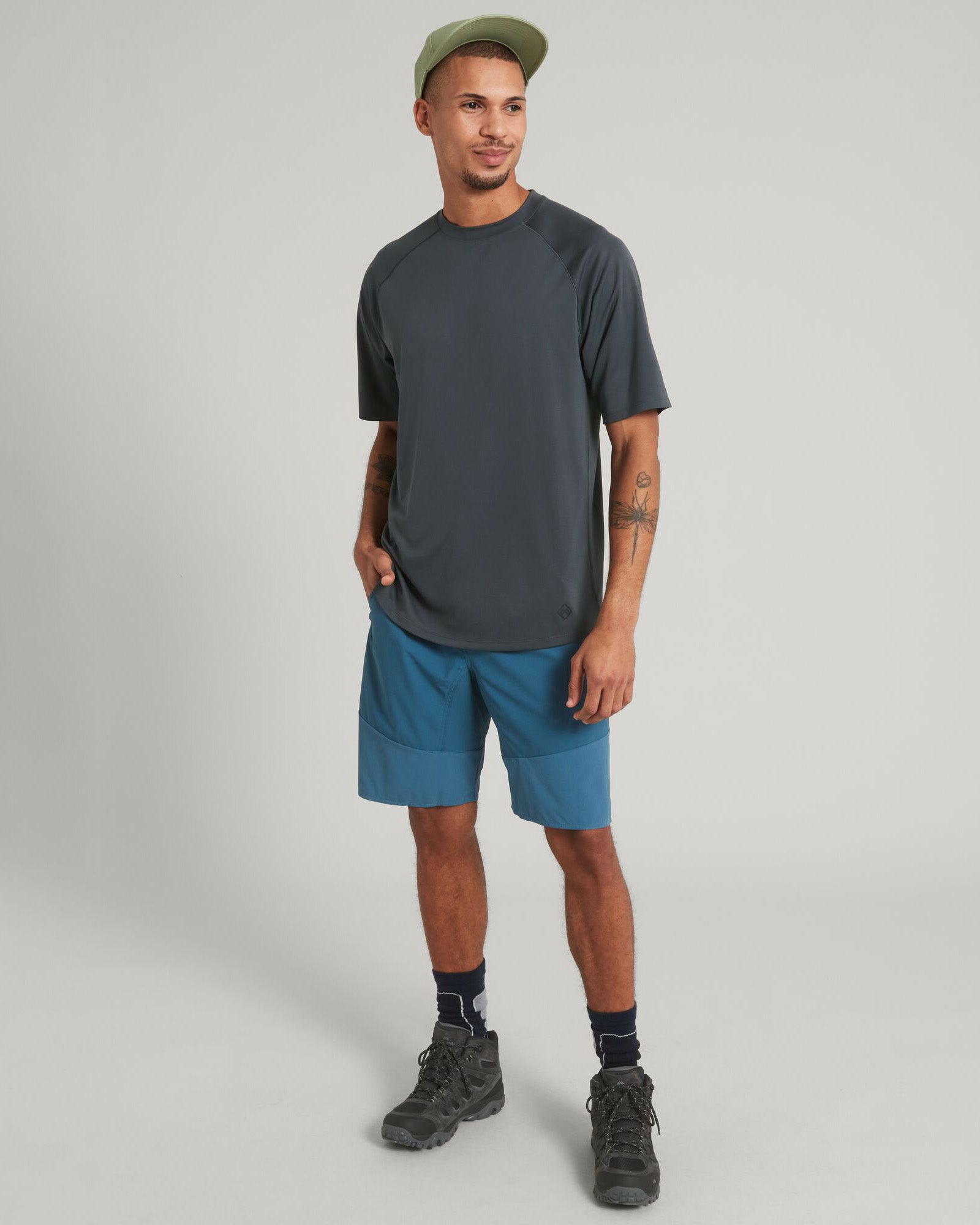 a1432_925_sun_stopper_mens_short_sleeve_b_1743629714000