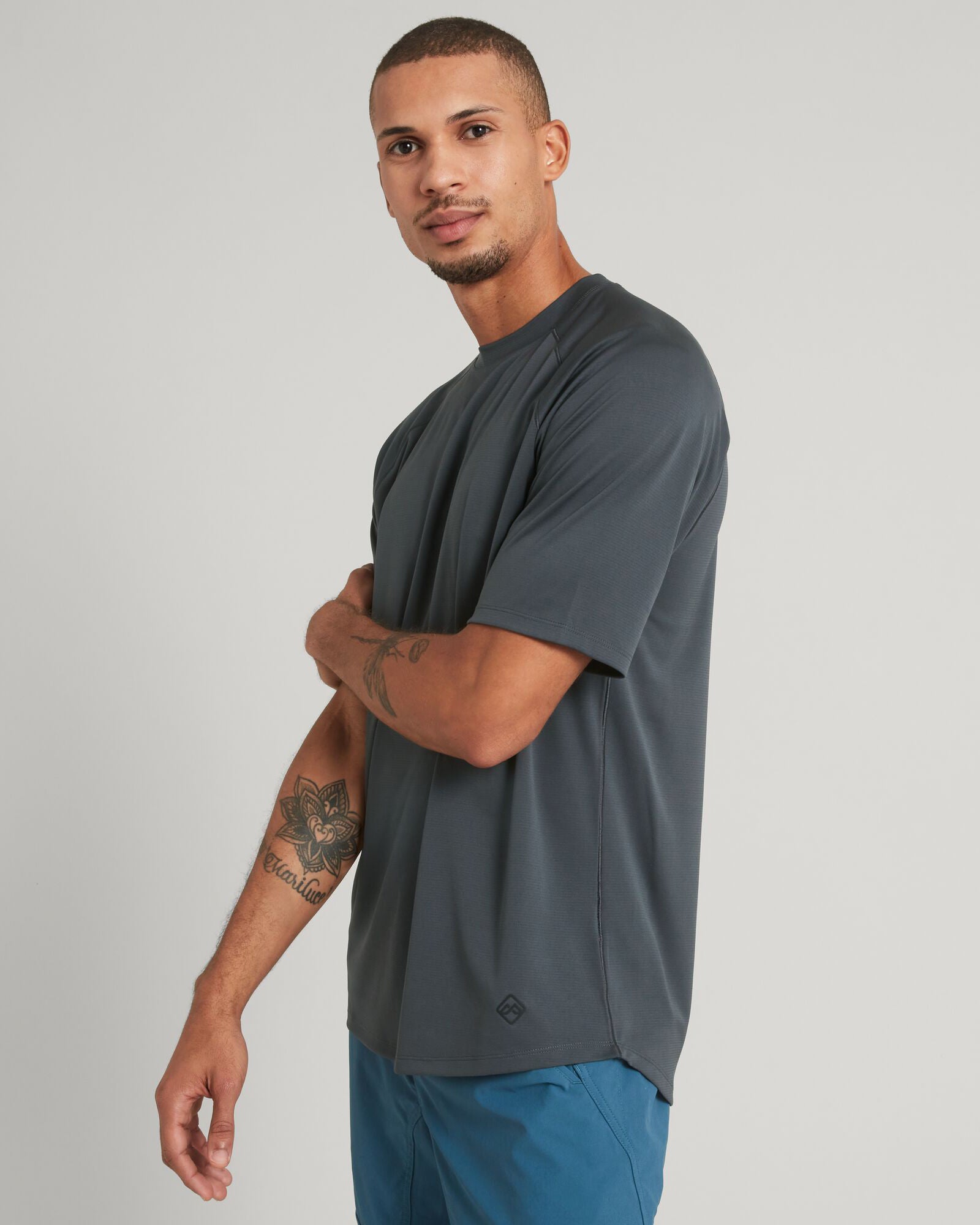 a1432_925_sun_stopper_mens_short_sleeve_c_1743629704000