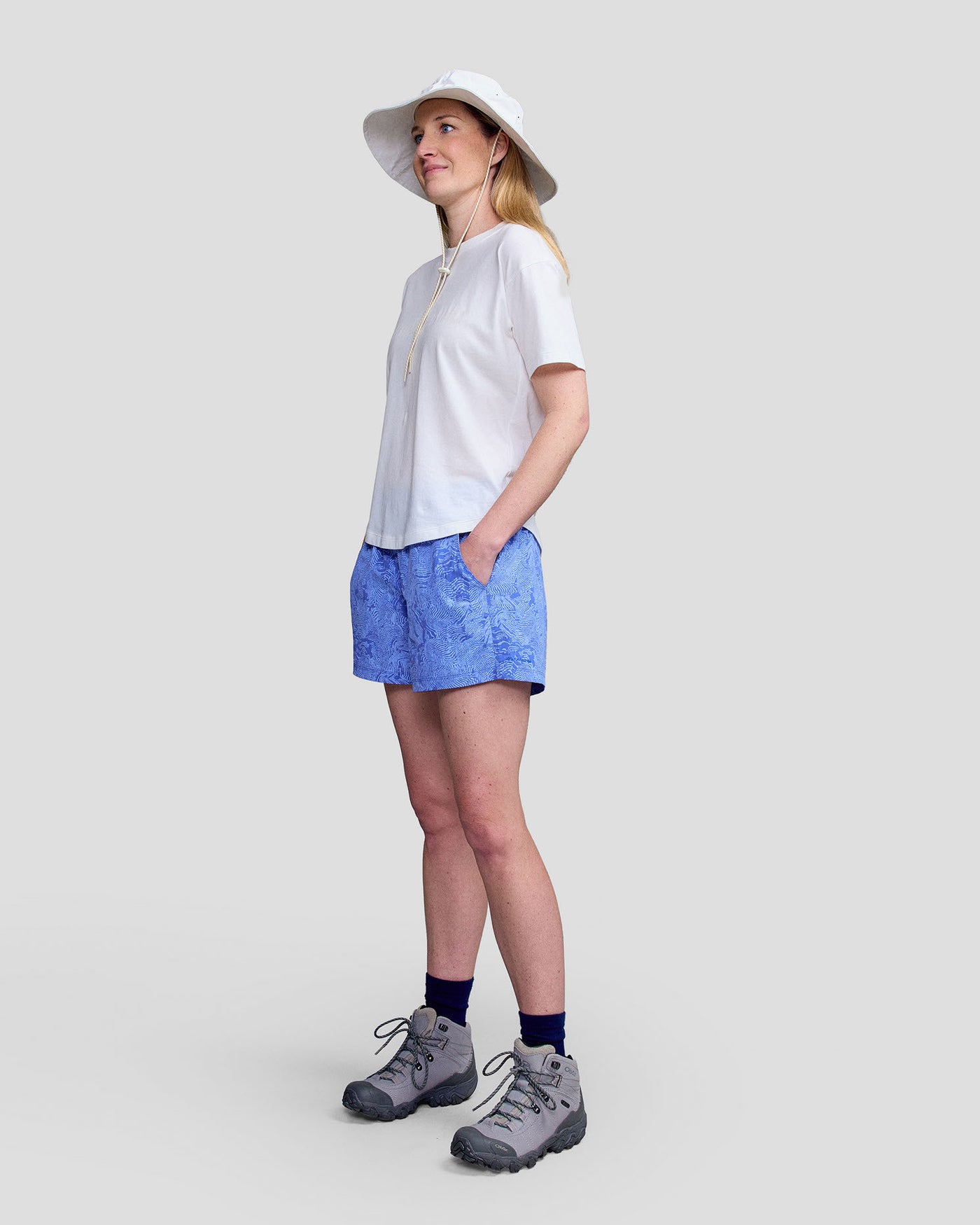 a1449_ou6_evry_day_womens_4_inch_shorts_blue_multi_b_1491x1864_fa9cdd5_1760306525000