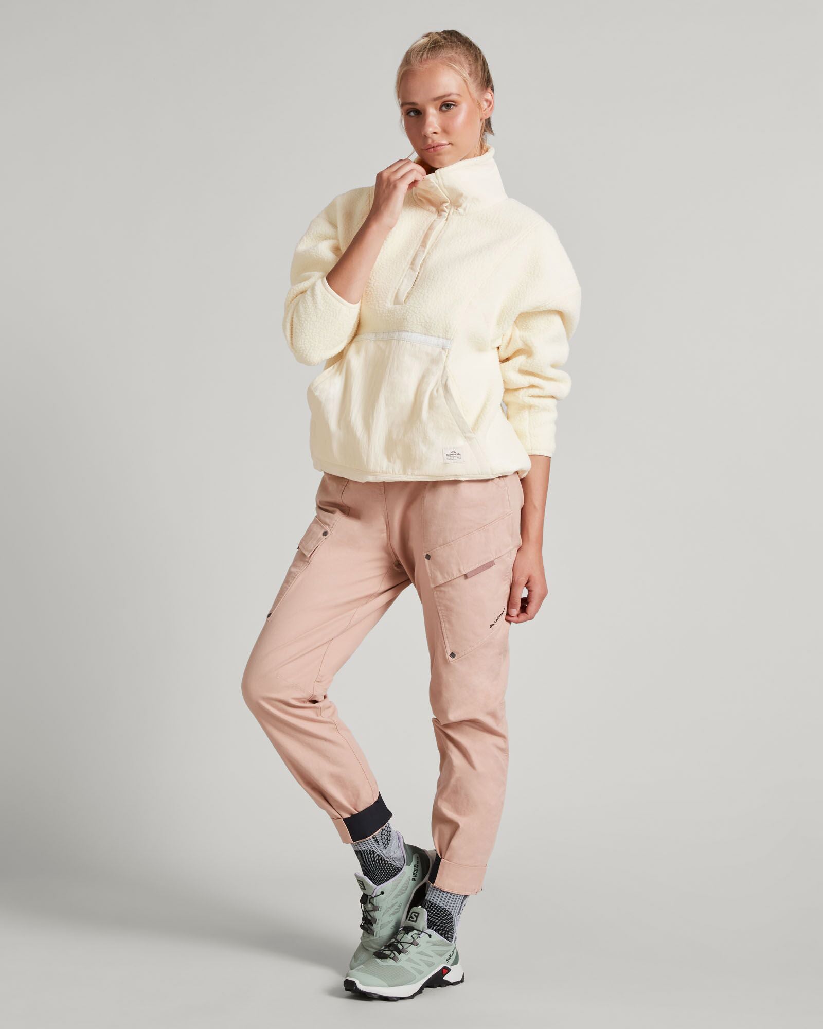 a1539_013_co_z_high_pile_womens_pullover_b_1743629826000