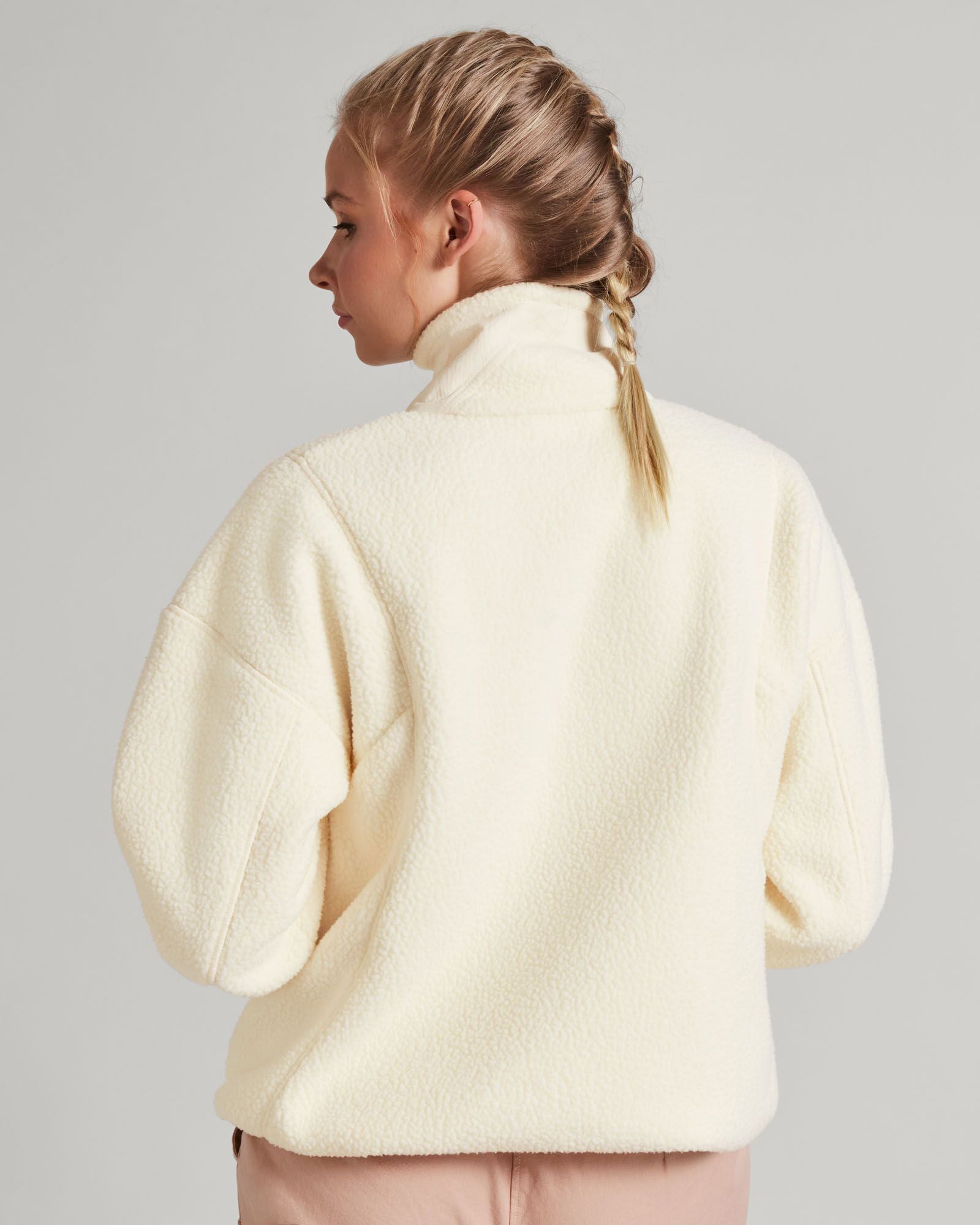 a1539_013_co_z_high_pile_womens_pullover_d_1743629988000
