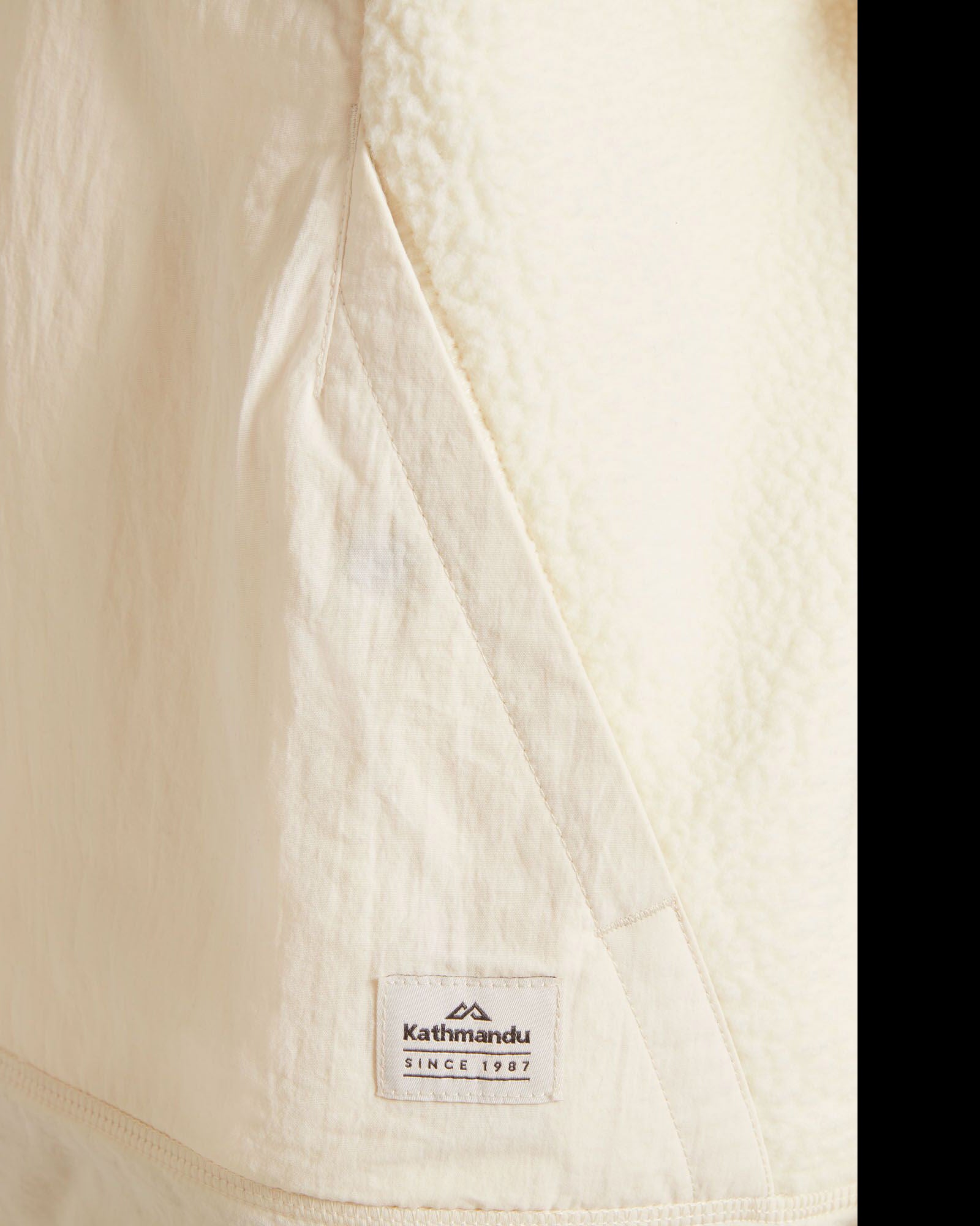 a1539_013_co_z_high_pile_womens_pullover_f_1743634365000
