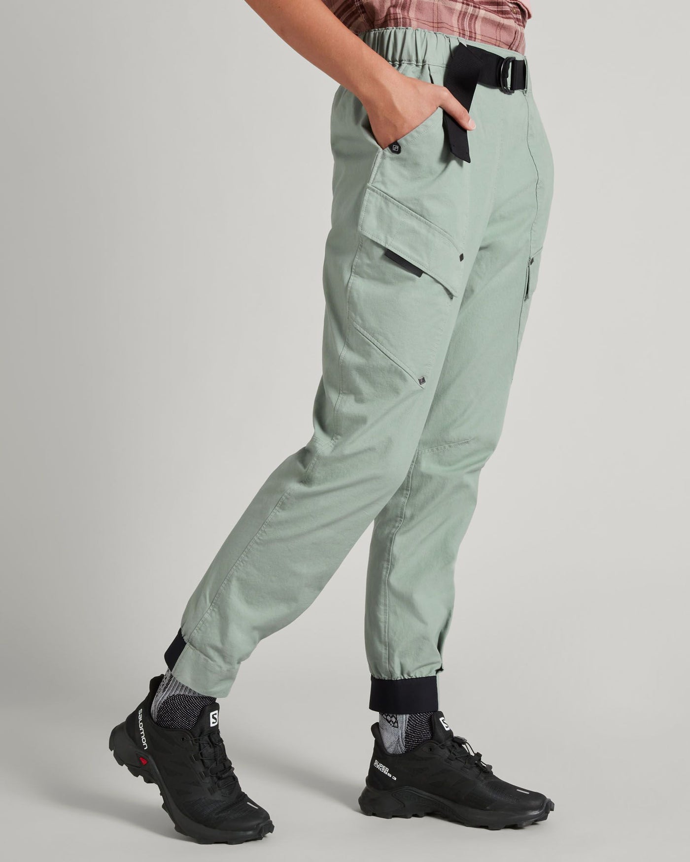 a1568_nz8_vander_womens_cargo_pan_c_1743634308000