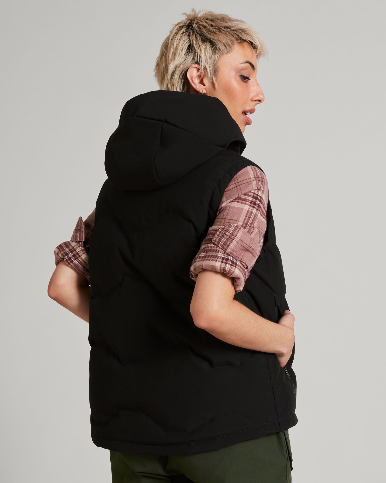 a1574_902_frisco_x_womens_hooded_down_ve_d_1743630330000