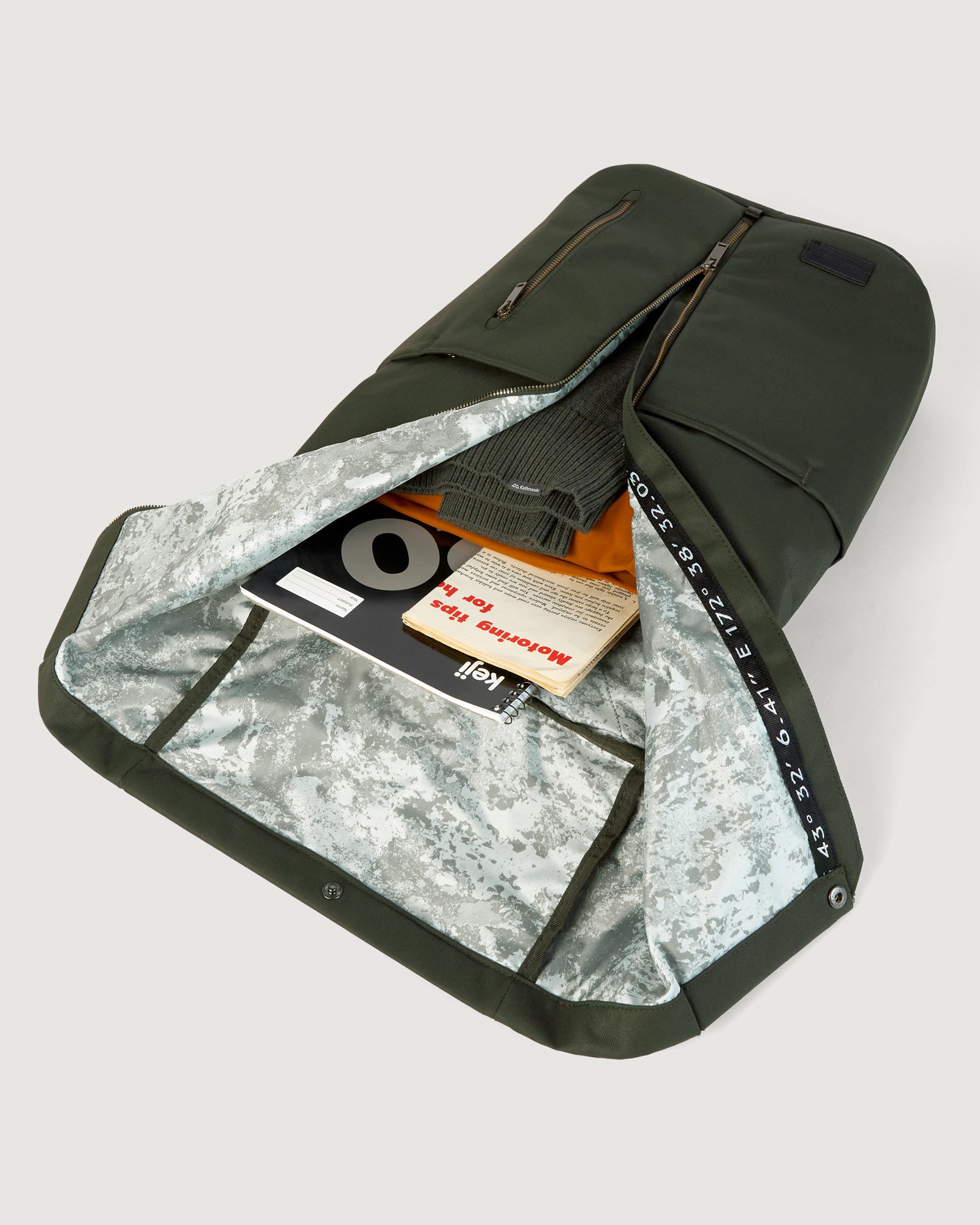 Sac à dos Apex avec rabat roulé - 20 L - Vert Résine