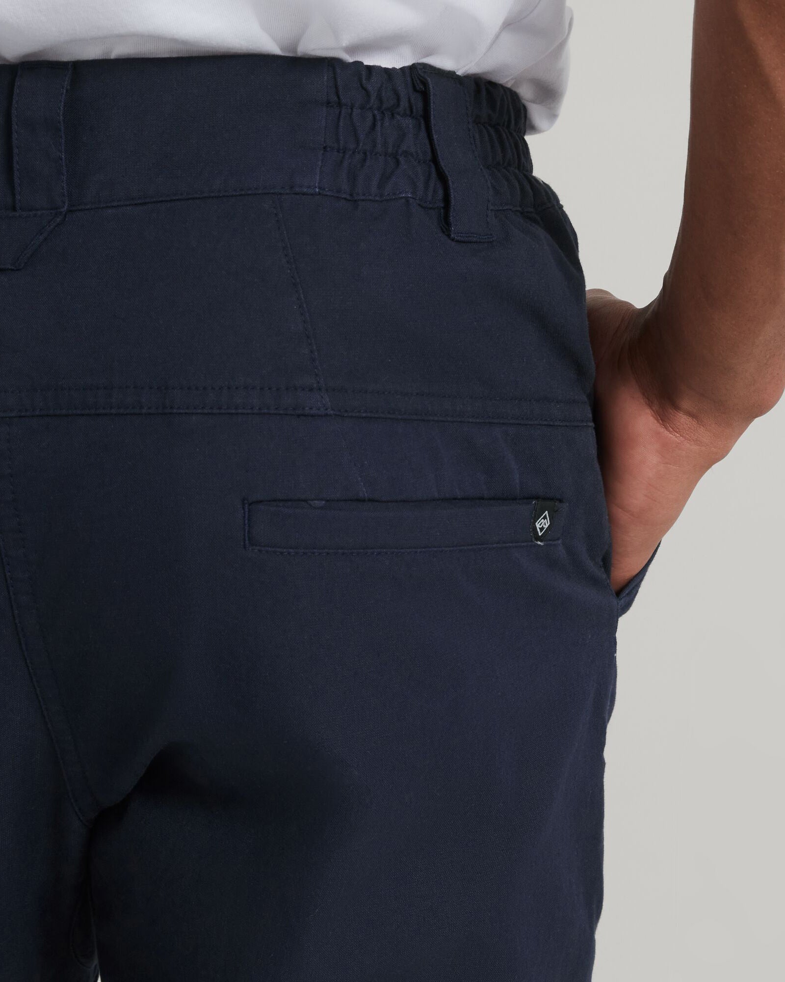 a1621_893_vander_mens_pa_d_1743634174000