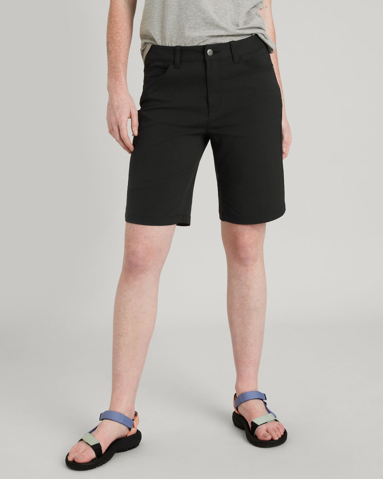 a1706_o4w_flight_womens_shorts_a_1743634051000