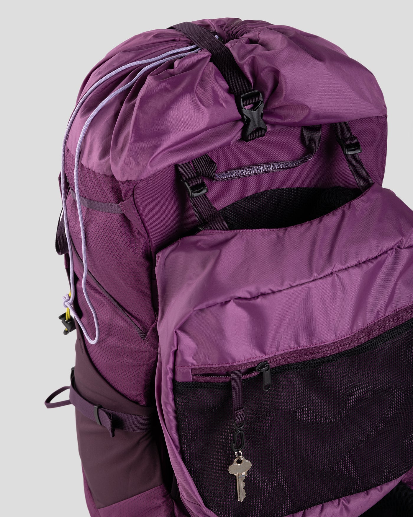 Valorous 55L Rucksack für Damen - Berry