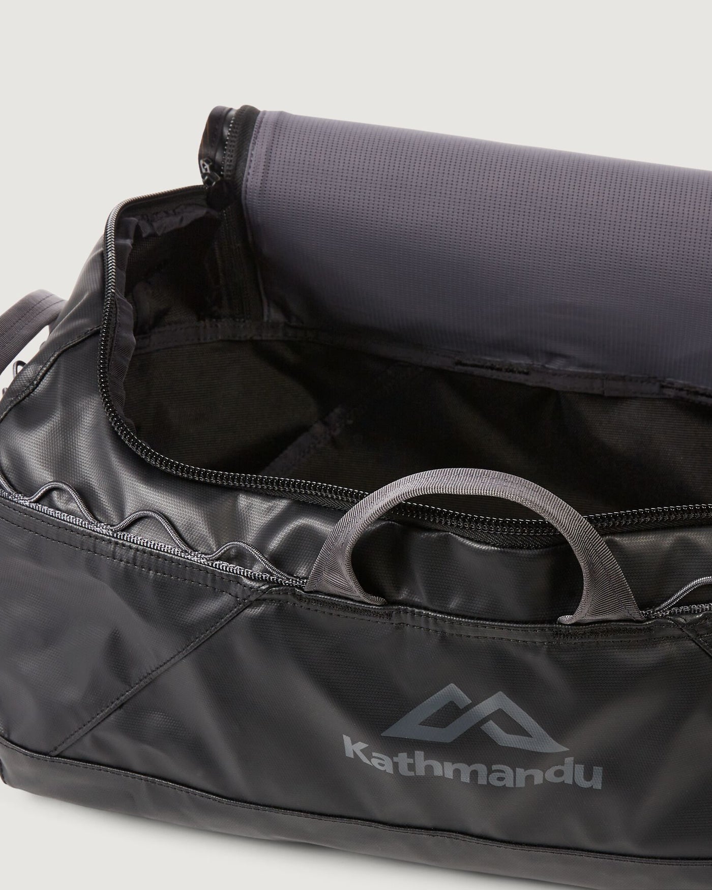 a1754_902_indus_duffel_3_b_1743631304000