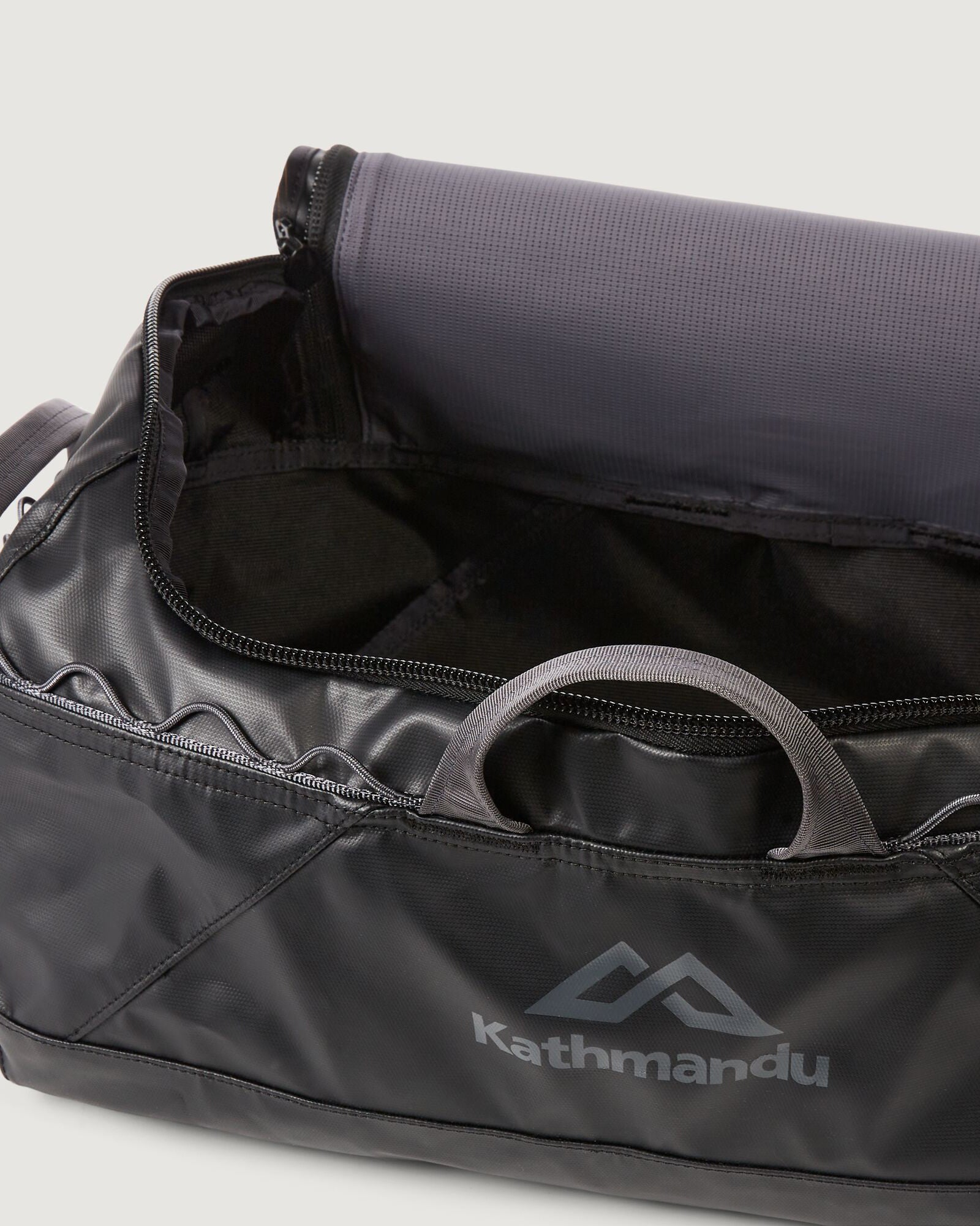 a1754_902_indus_duffel_3_b_1743631304000