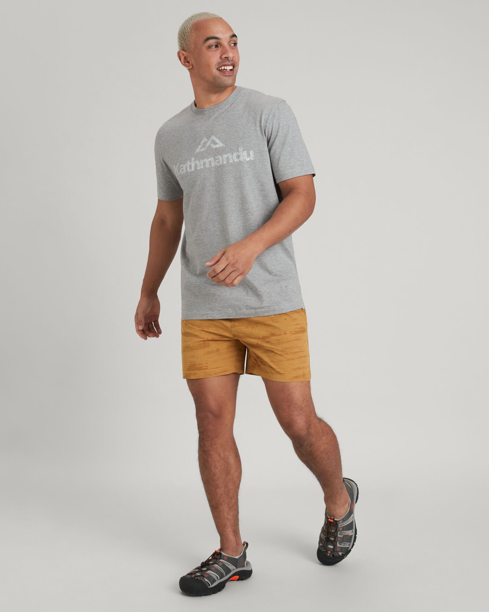 a1766_a54_kmd_logo_mens_short_sleeve_b_1743629865000