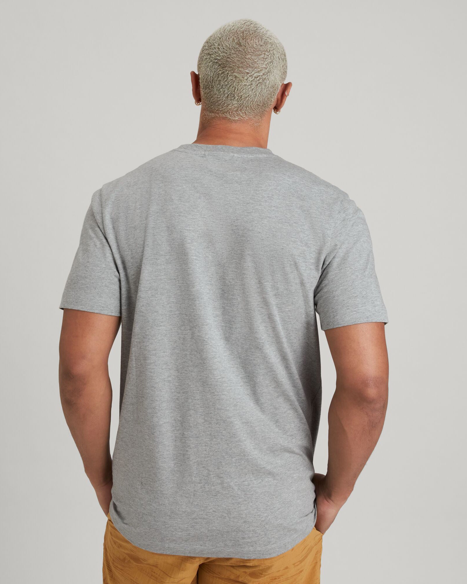 a1766_a54_kmd_logo_mens_short_sleeve_d_1743629706000