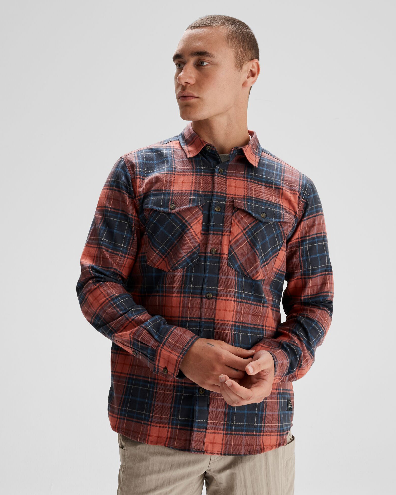 b0216_oh9_carrillon_hf_mens_long_sleeve_shirt_red_a_1744345538000