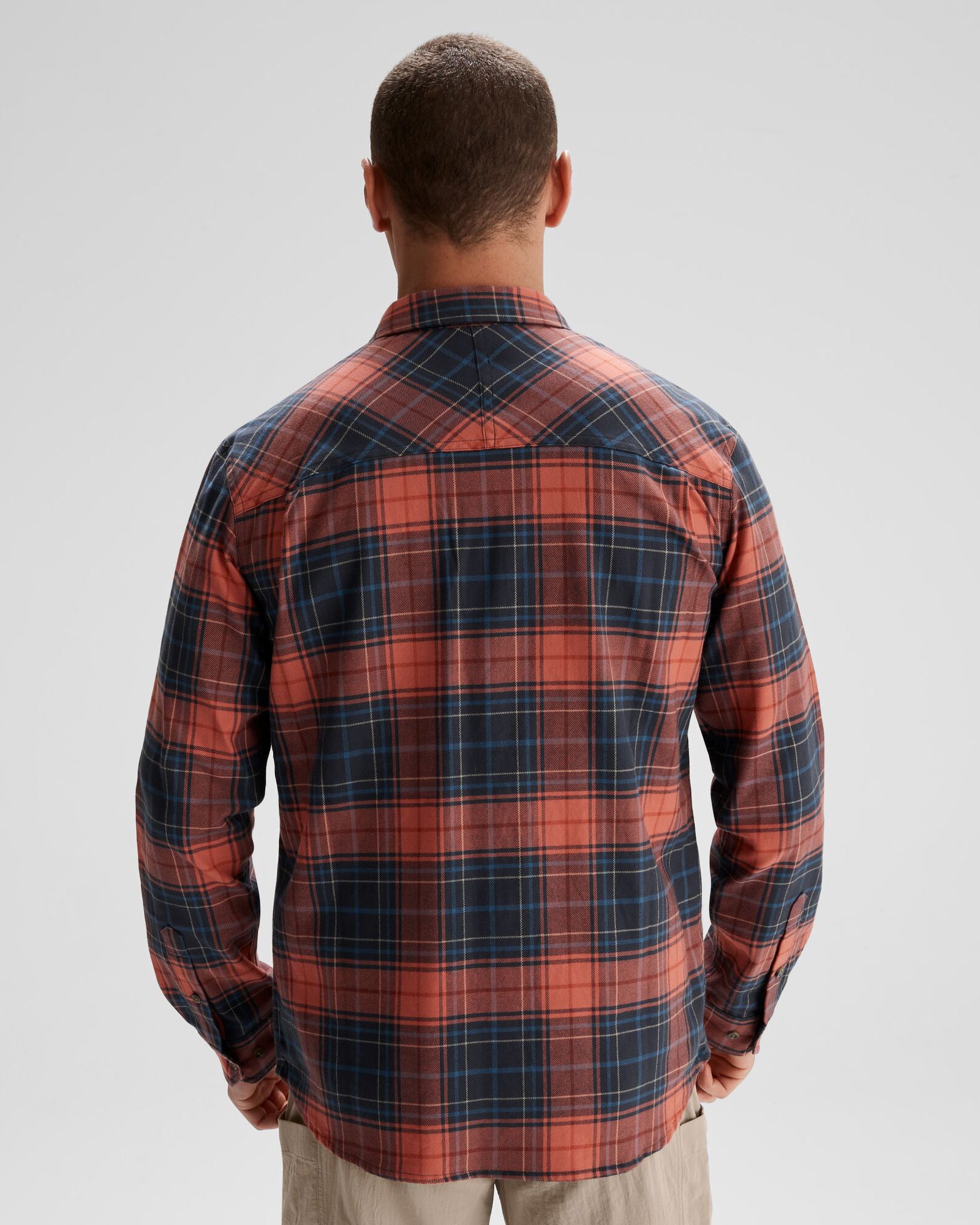 b0216_oh9_carrillon_hf_mens_long_sleeve_shirt_red_d_1744345495000