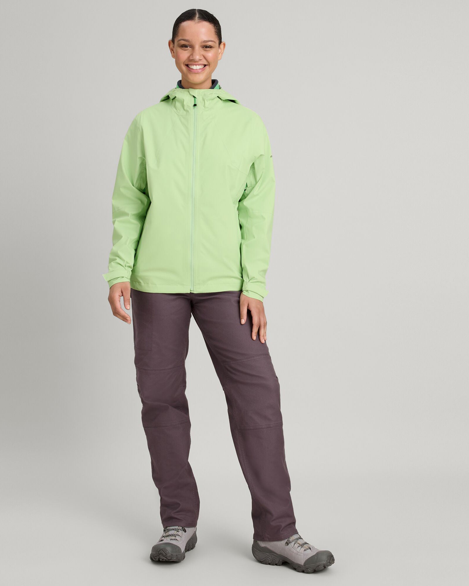 b0476_od8_trailhead_stretch_2_5l_womens_rain_jacket_b_1743629351000
