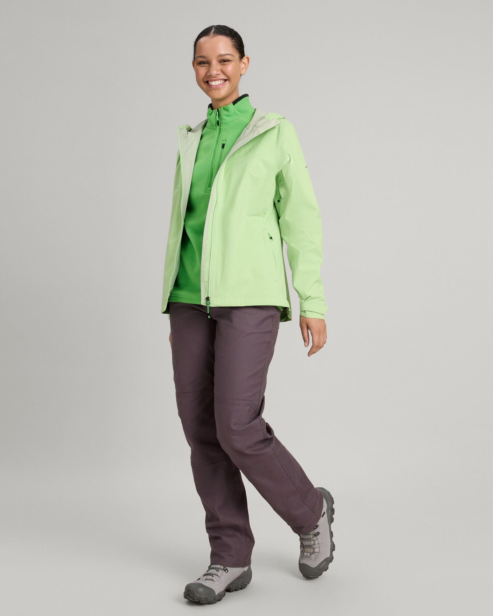b0476_od8_trailhead_stretch_2_5l_womens_rain_jacket_l_1743630579000