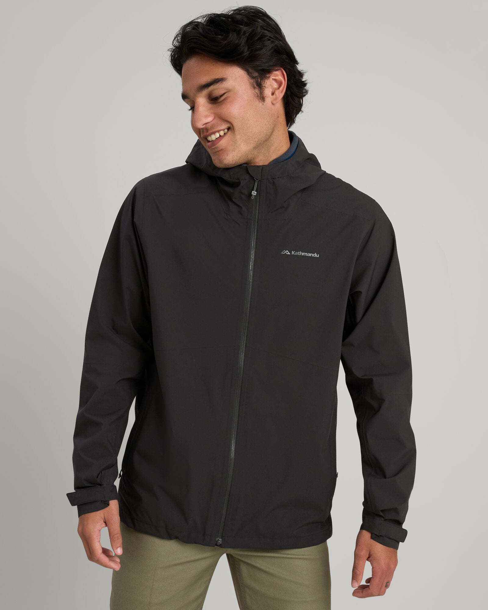 b0477_o4w_trailhead_stretch_2_5l_mens_rain_jacket_a_1743630301000