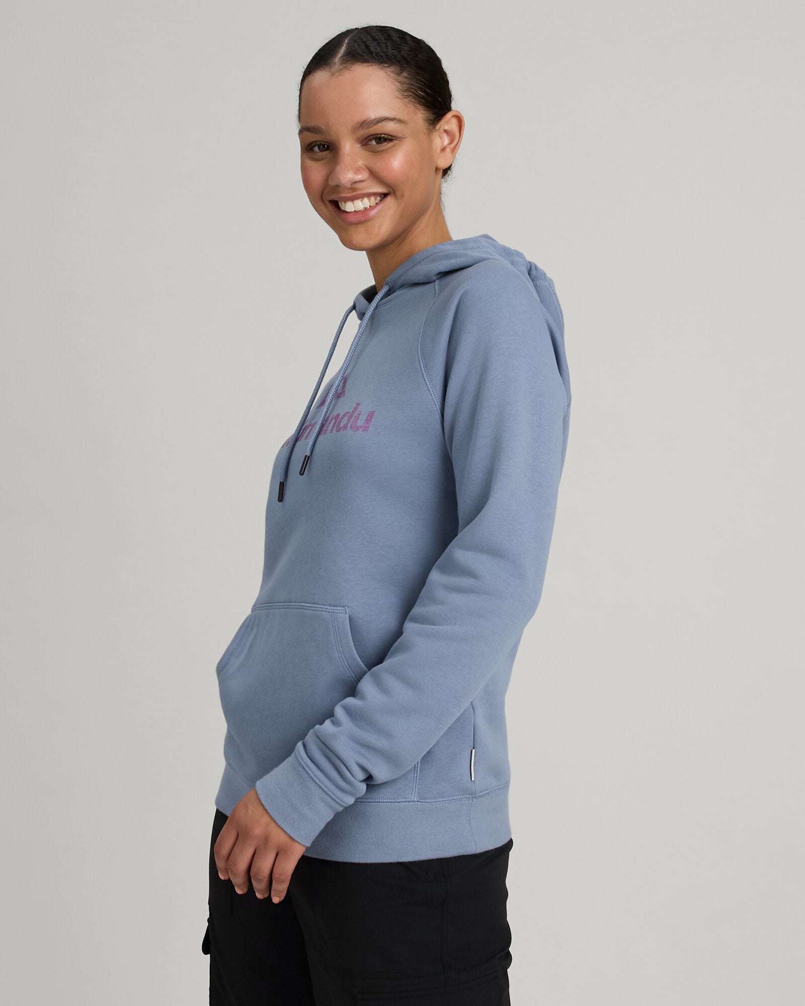 b0482_od9_kmd_logo_womens_hoodie_v2_purpl_c_1743629424000