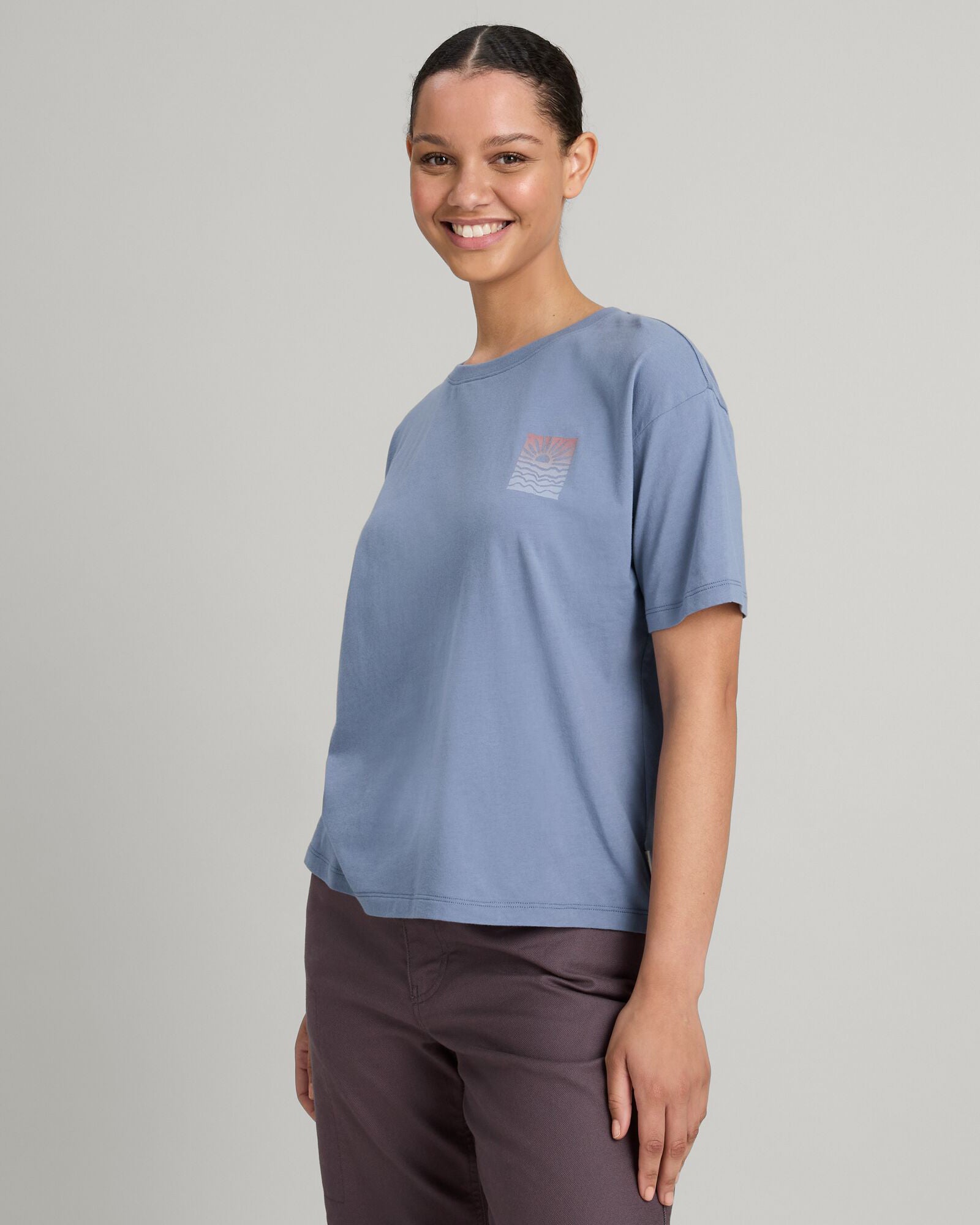 b0503_od9_sunrise_flower_womens_organic_cotton_short_sleeve_tee_purpl_c_1743629599000