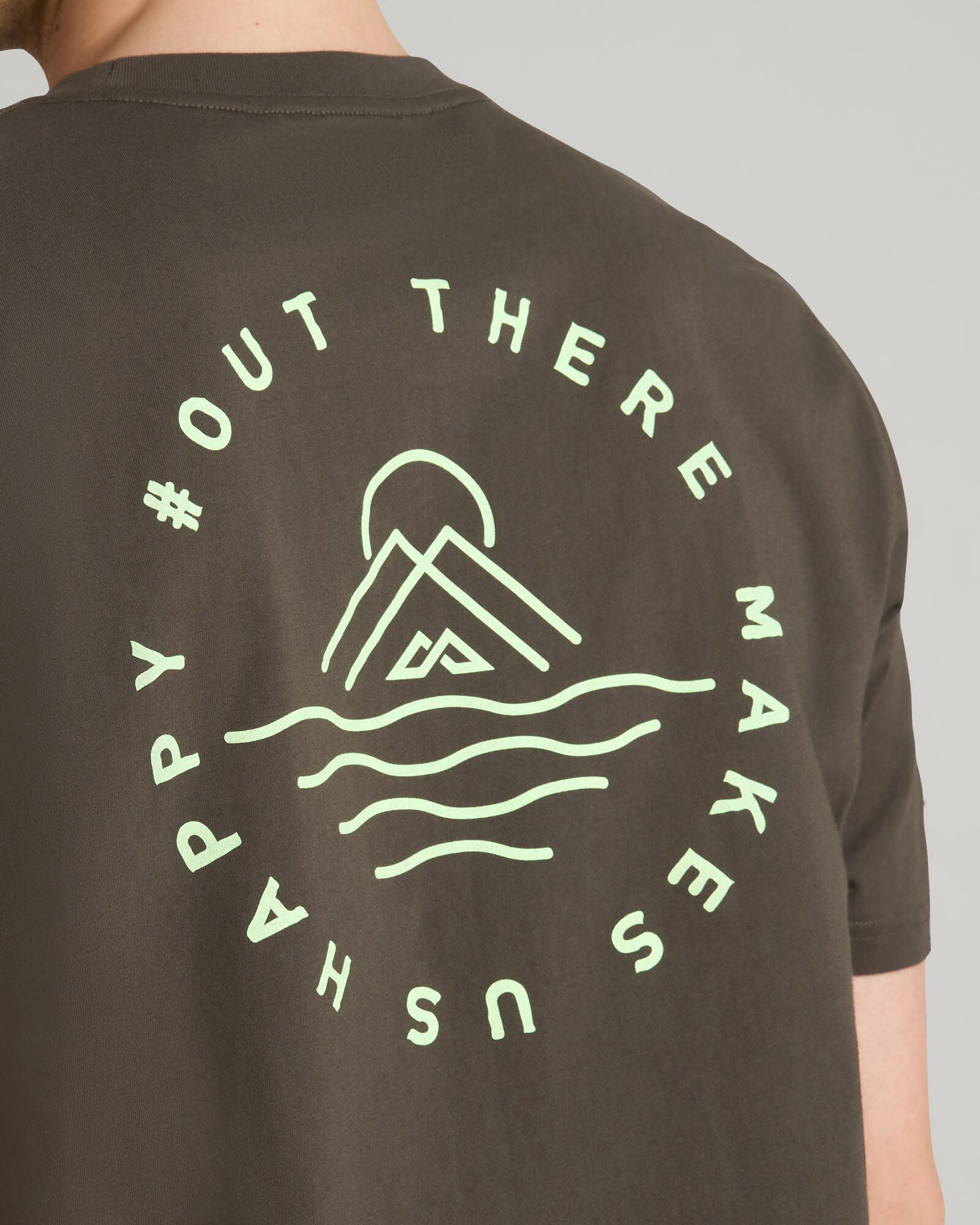 b0509_586_out_there_mens_organic_cotton_short_sleeve_tee_l_1744345660000