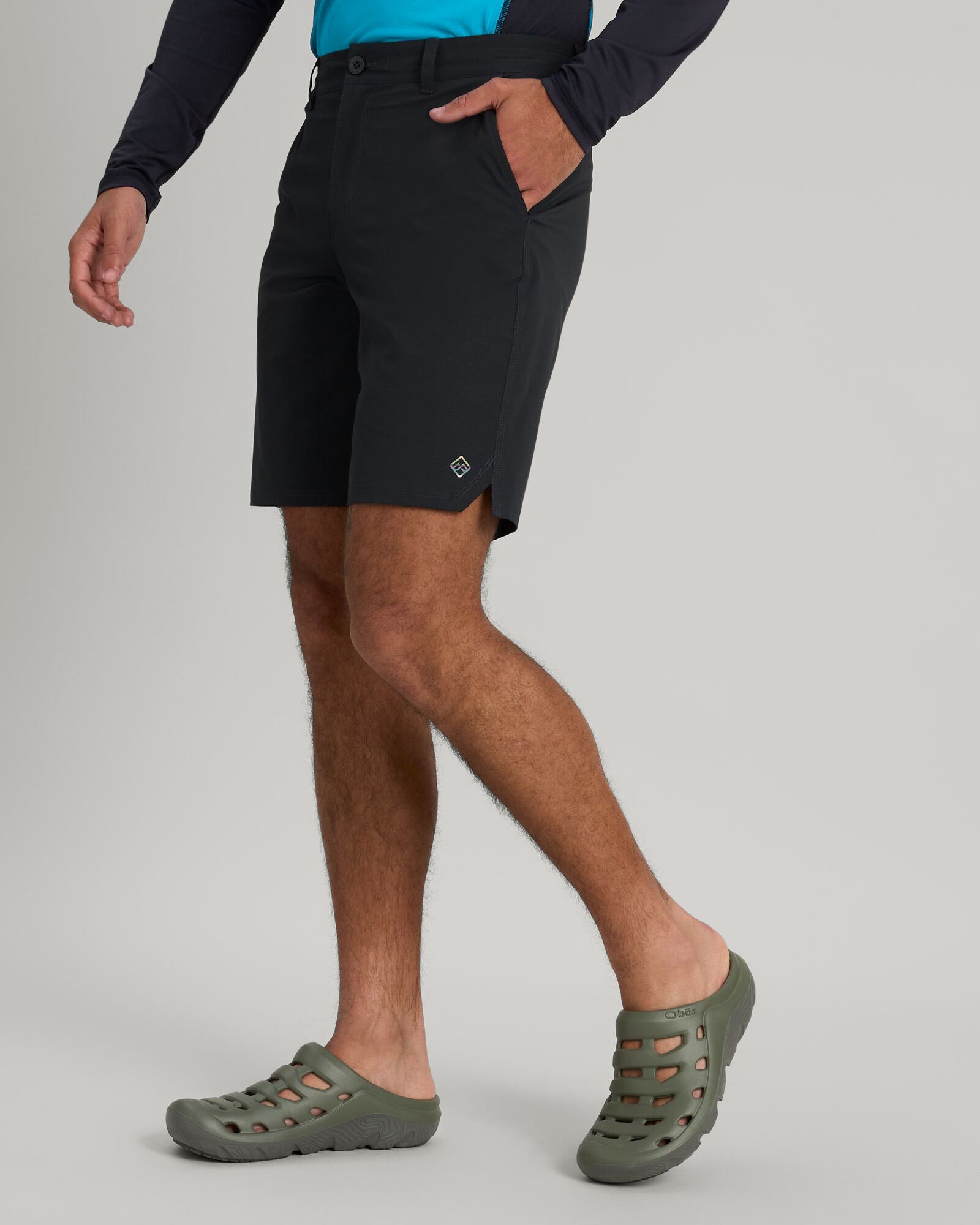 b0524_o4u_wtr_chaser_mens_9inch_shorts_blu_c_1743633564000