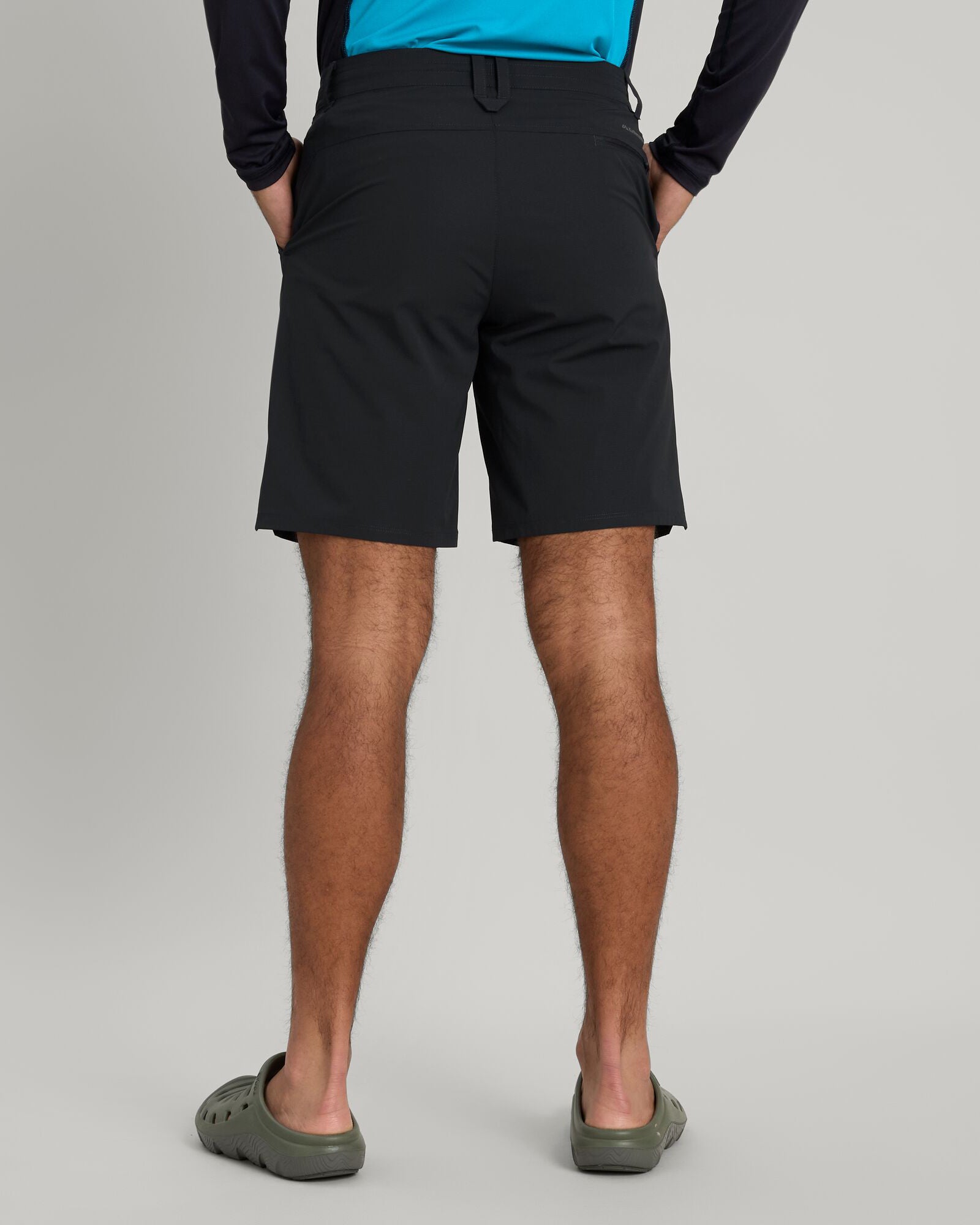 b0524_o4u_wtr_chaser_mens_9inch_shorts_blu_d_1743633565000