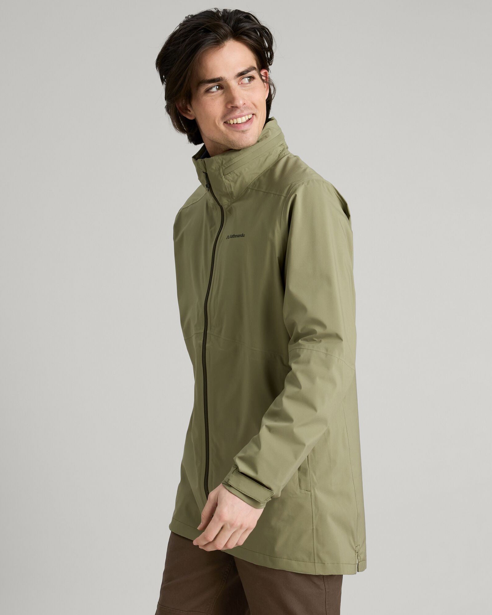 b0526_o4v_trailhead_stretch_2_5l_mens_rain_parka_c_1743630696000