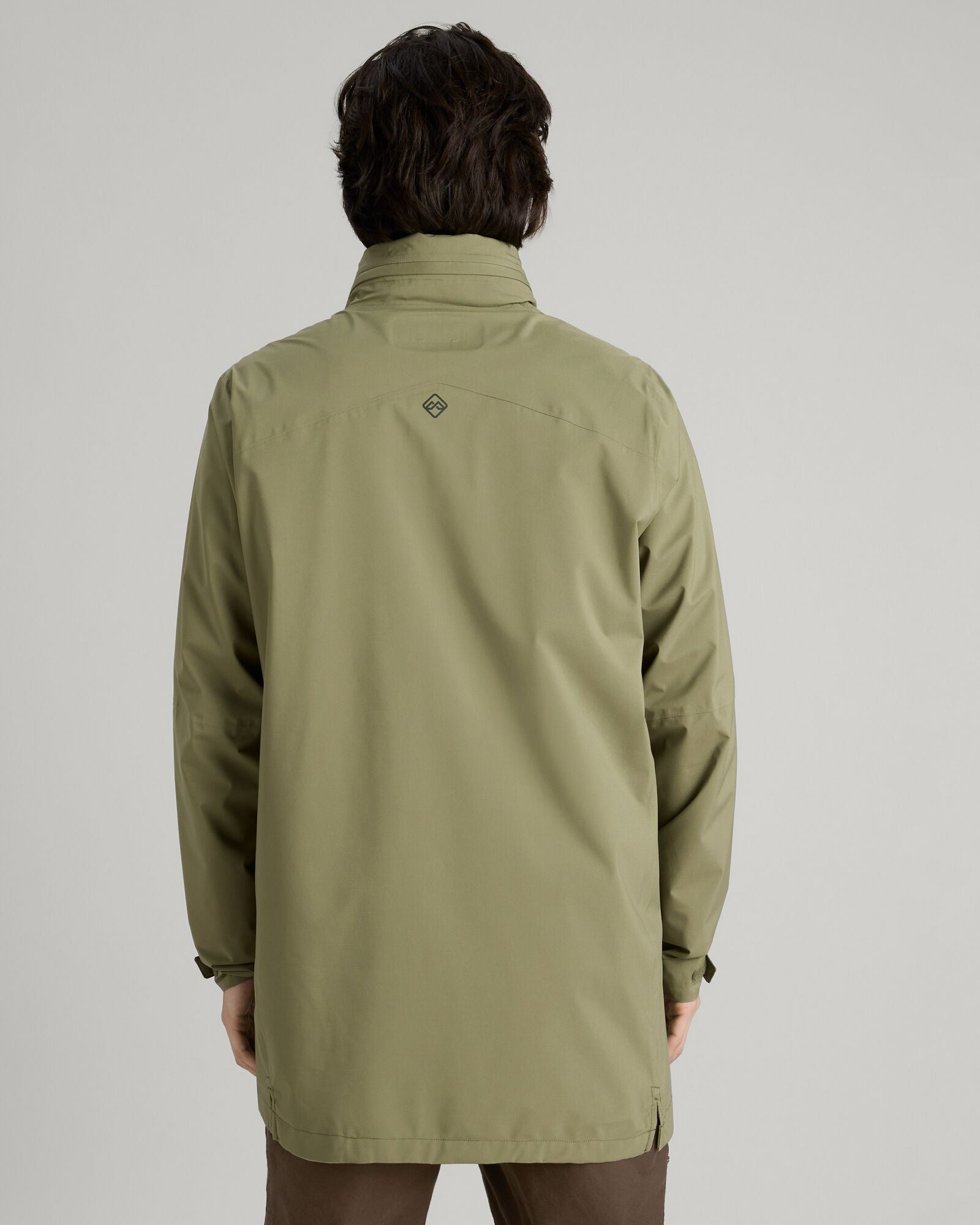 b0526_o4v_trailhead_stretch_2_5l_mens_rain_parka_d_1743630374000