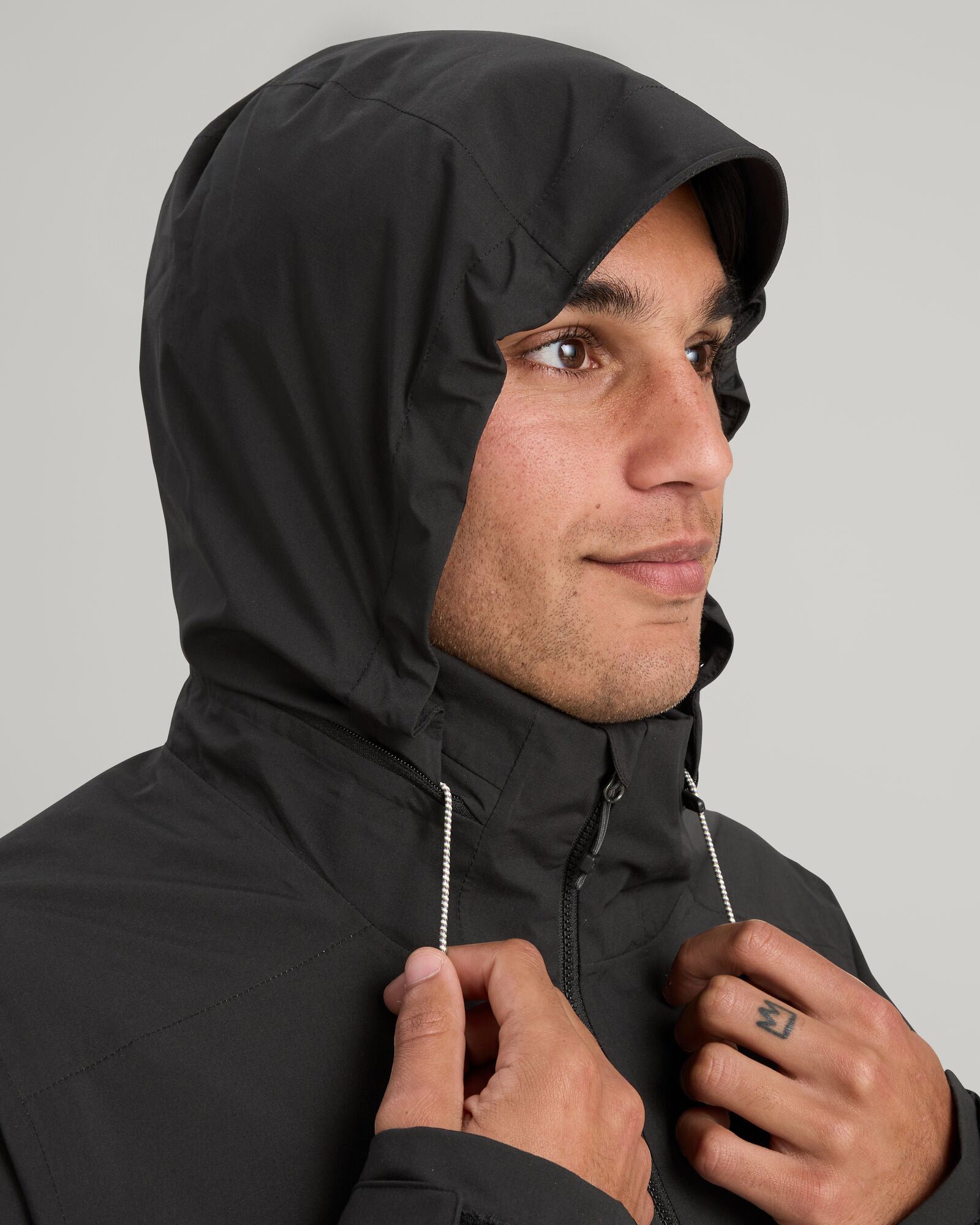 b0526_o4w_trailhead_stretch_2_5l_mens_rain_parka_g_1743633542000