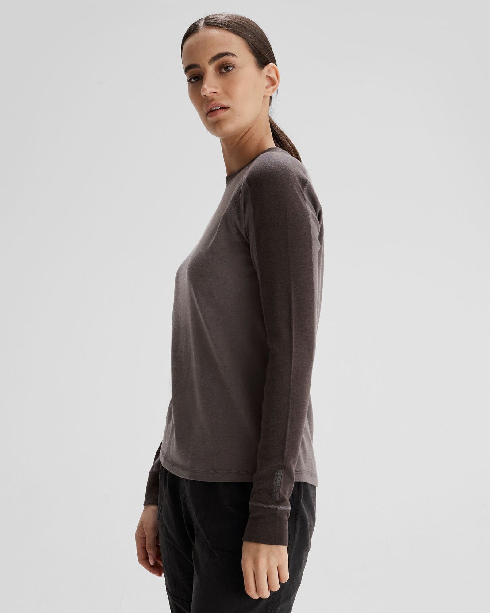 b0548_ocj_k_merino_250_womens_long_sleeve_top_c_1743633509000