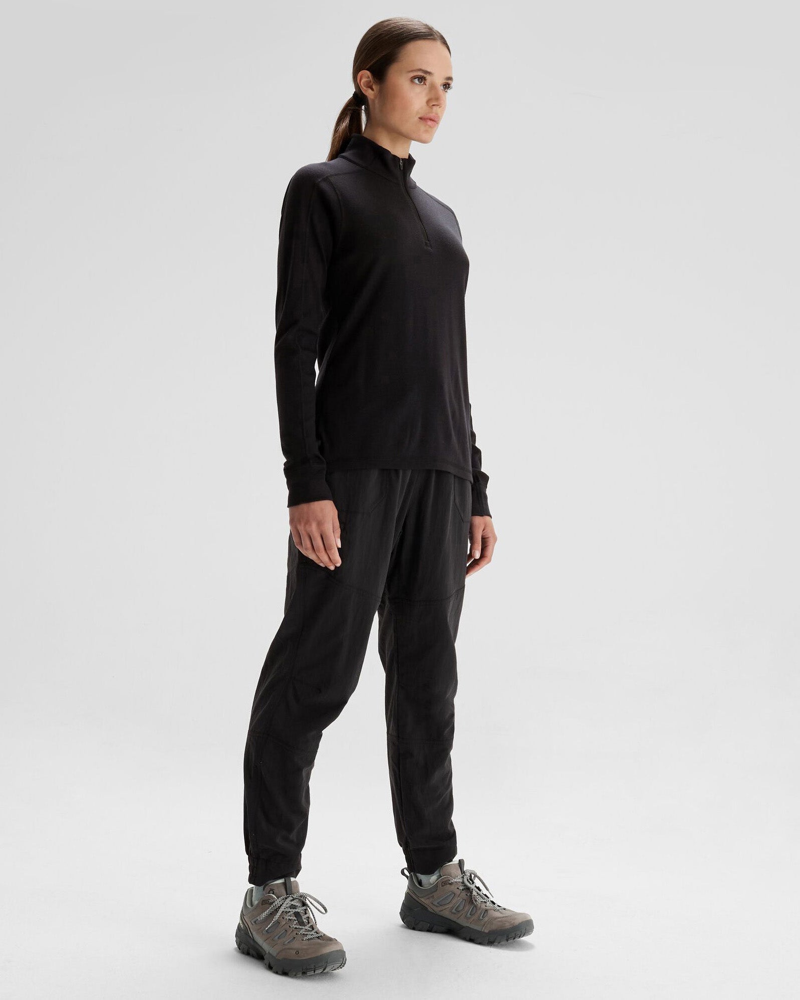 b0550_o4w_k_merino_250_womens_quarter_zip_long_sleeve_top_b_1743633479000