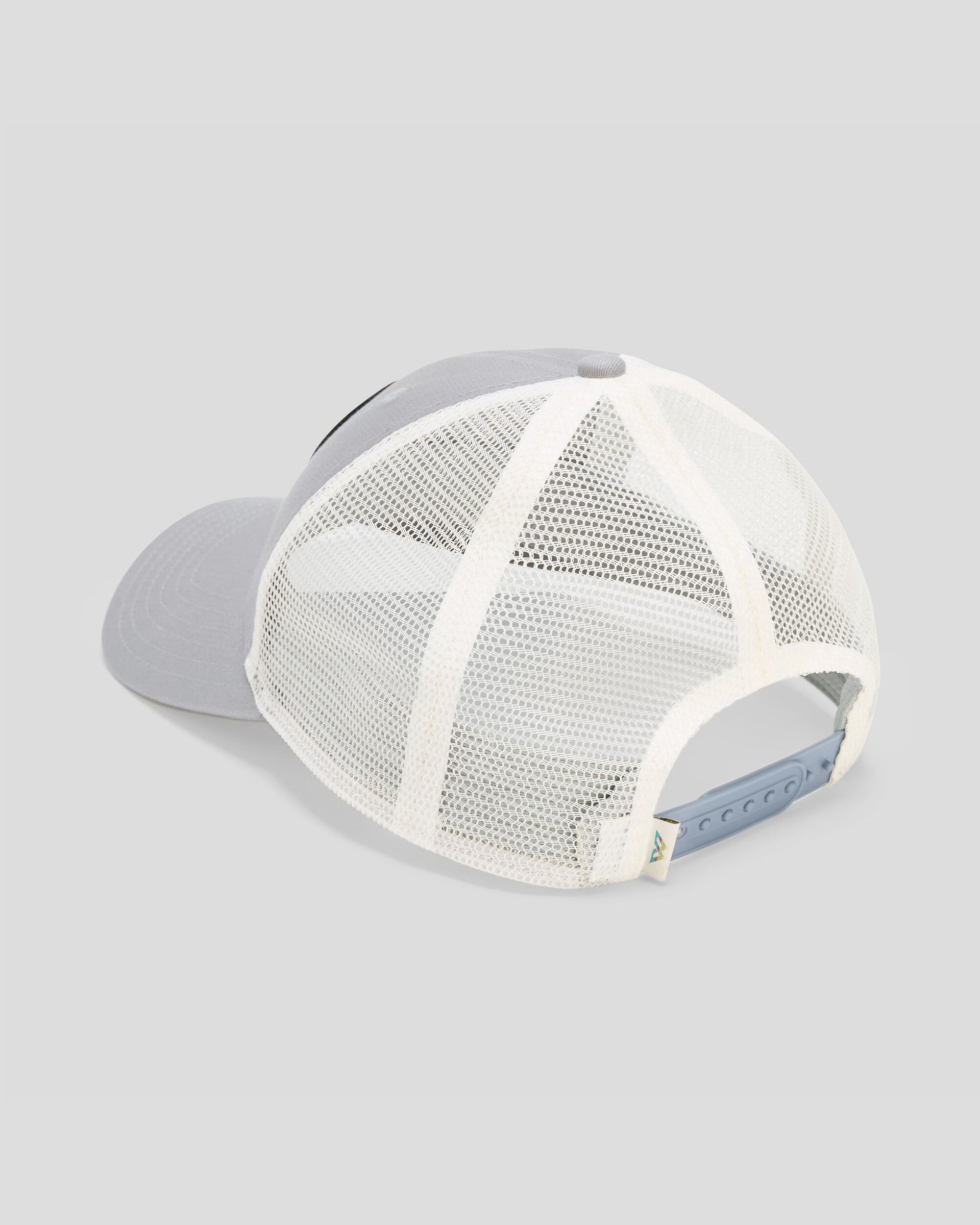 b0641_oi6_trucker_low_cap_v2_b_1743630981000
