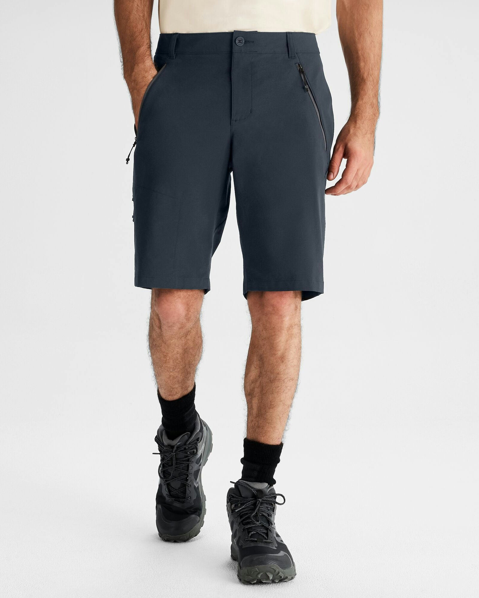 b0662_oje_flinders_mens_10_inch_short_a_1747712952000
