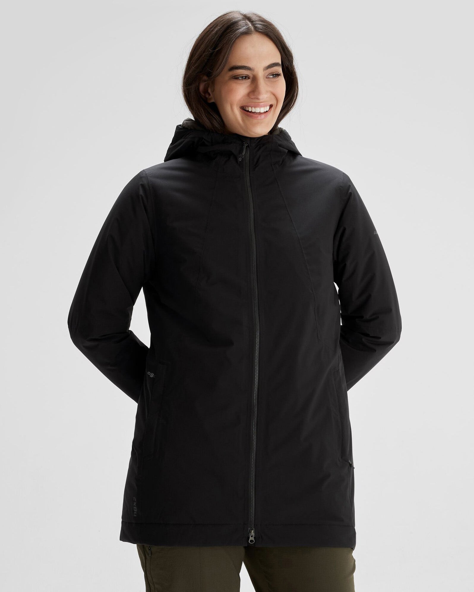 b0685_o4w_trailhead_2l_womens_novaloft_rain_parka_a_1743633083000