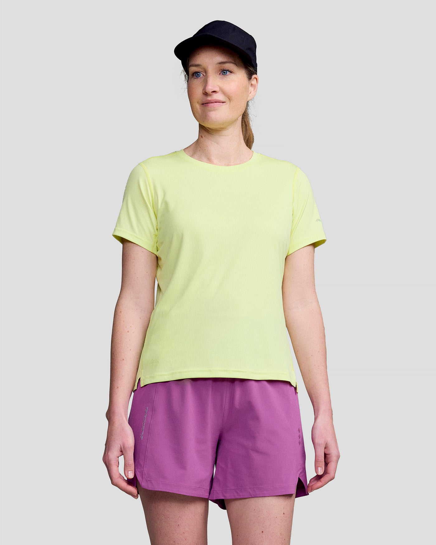 b0732_oS0_seeker_womens_short_sleeve_tee_yellow_m_a_1600x2000_2a2e340_1756934407000