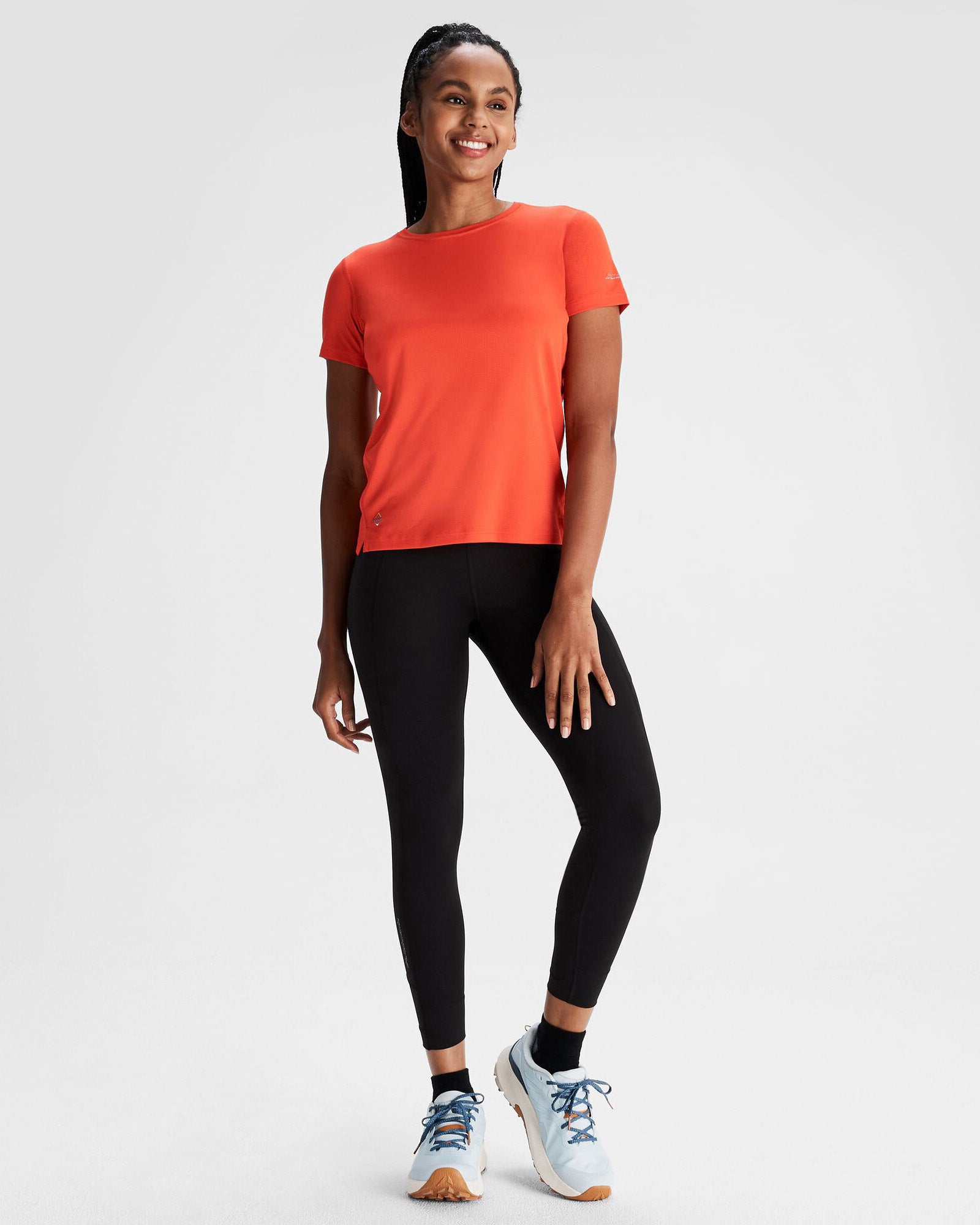 b0732_oi7_seeker_womens_short_sleeve_tee_b_1743632952000