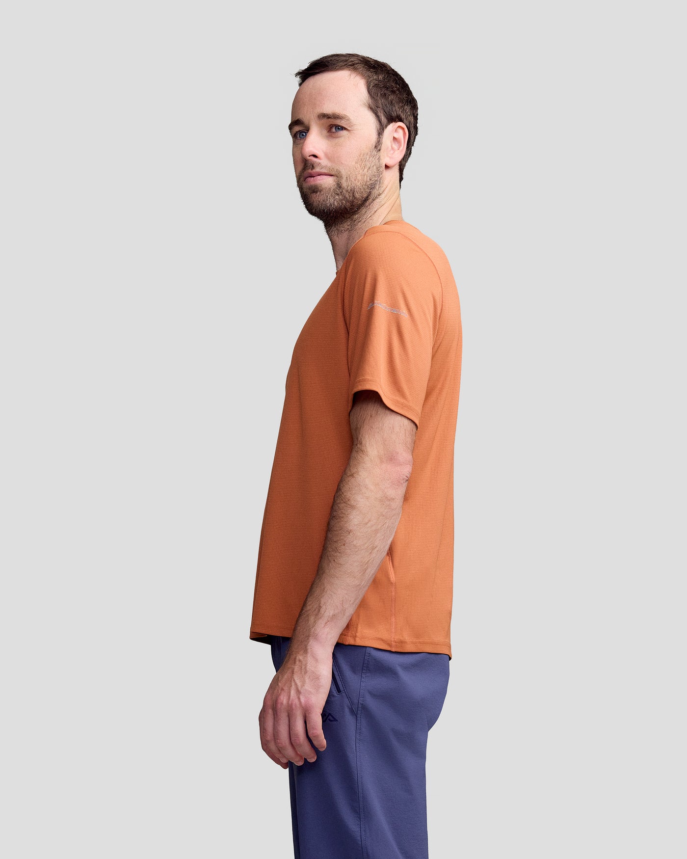 b0733_430_seeker_mens_short_sleeve_tee_orange_m_c_1600x2000_2a2e340_1756934411000
