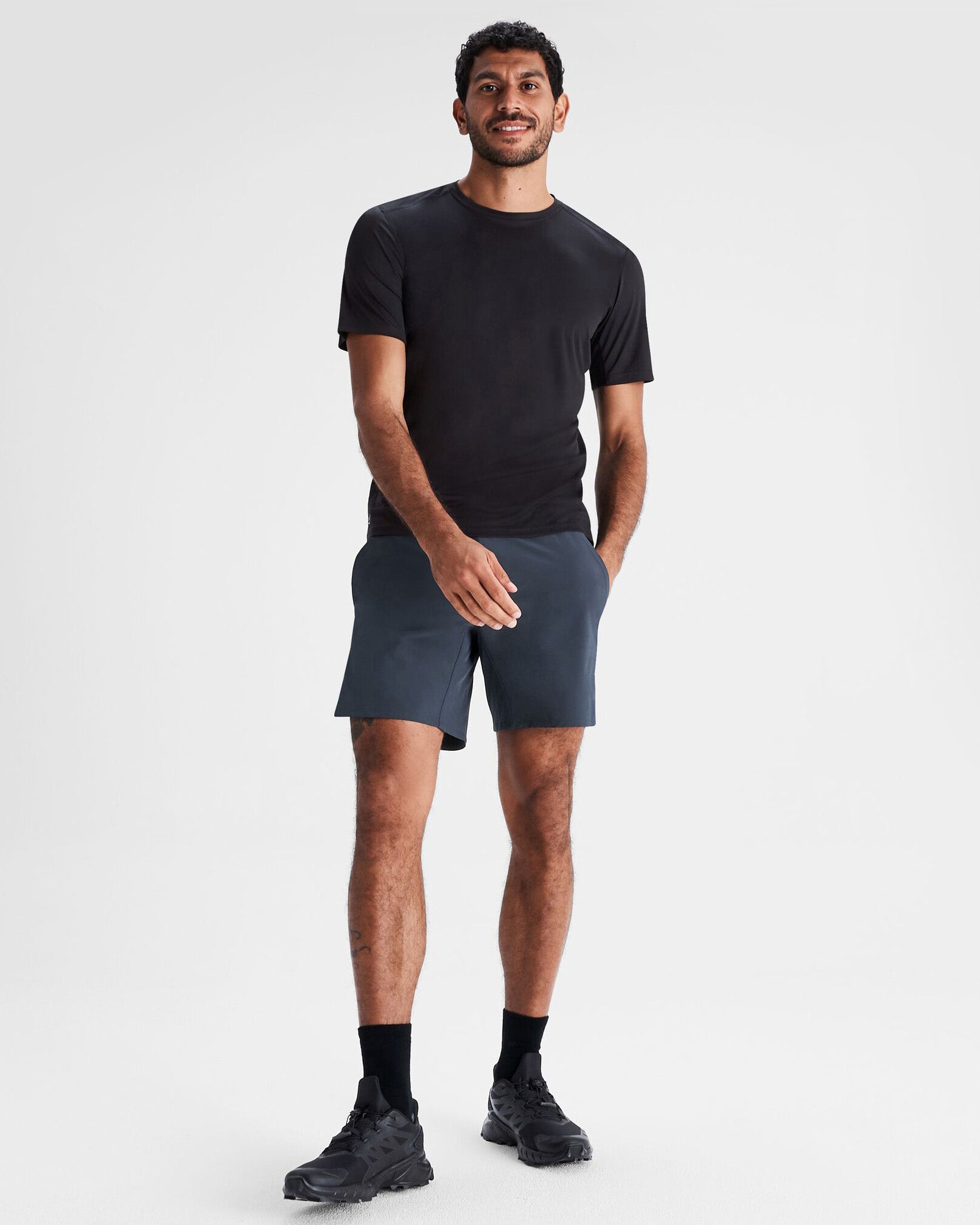 b0733_o4w_seeker_mens_short_sleeve_tee_b_1743632957000