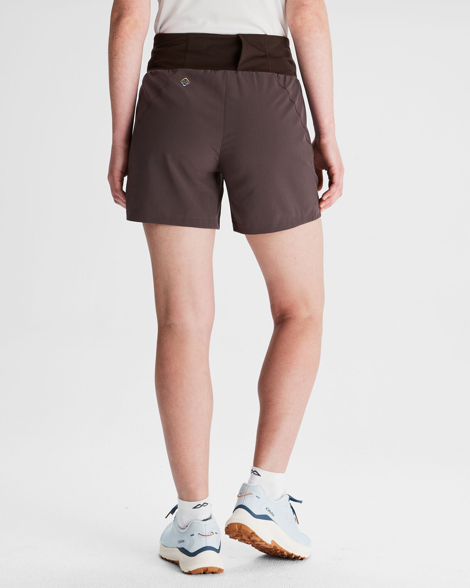 b0739_o4o_seeker_womens_5_inch_shorts_purple_d_1743632916000