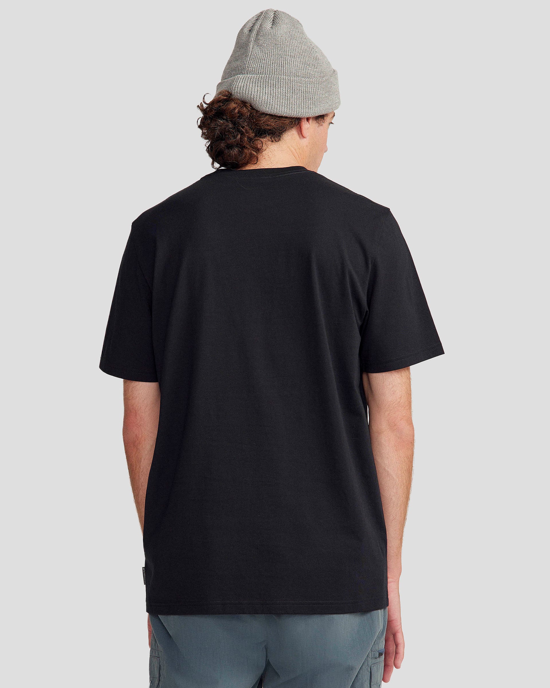 b0751_o4w_logo_fill_mens_organic_cotton_short_sleeve_tee_c_1743629308000