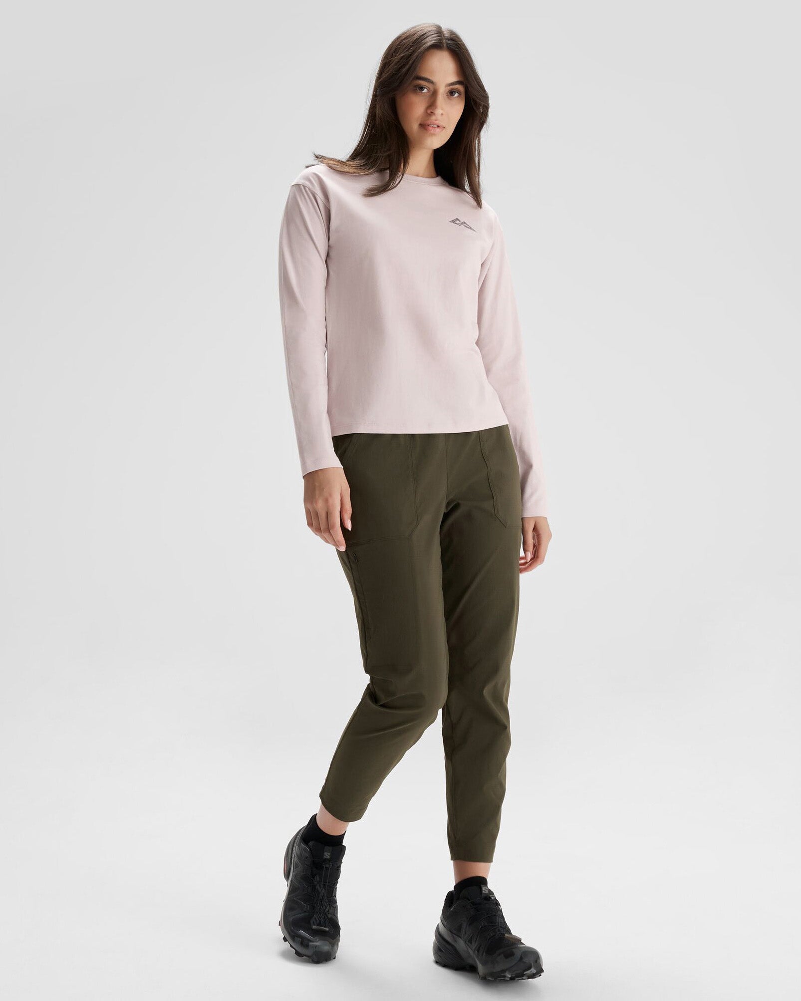 b0773_ohe_simon_beck_womens_organic_cotton_long_sleeve_tee_b_1743632813000