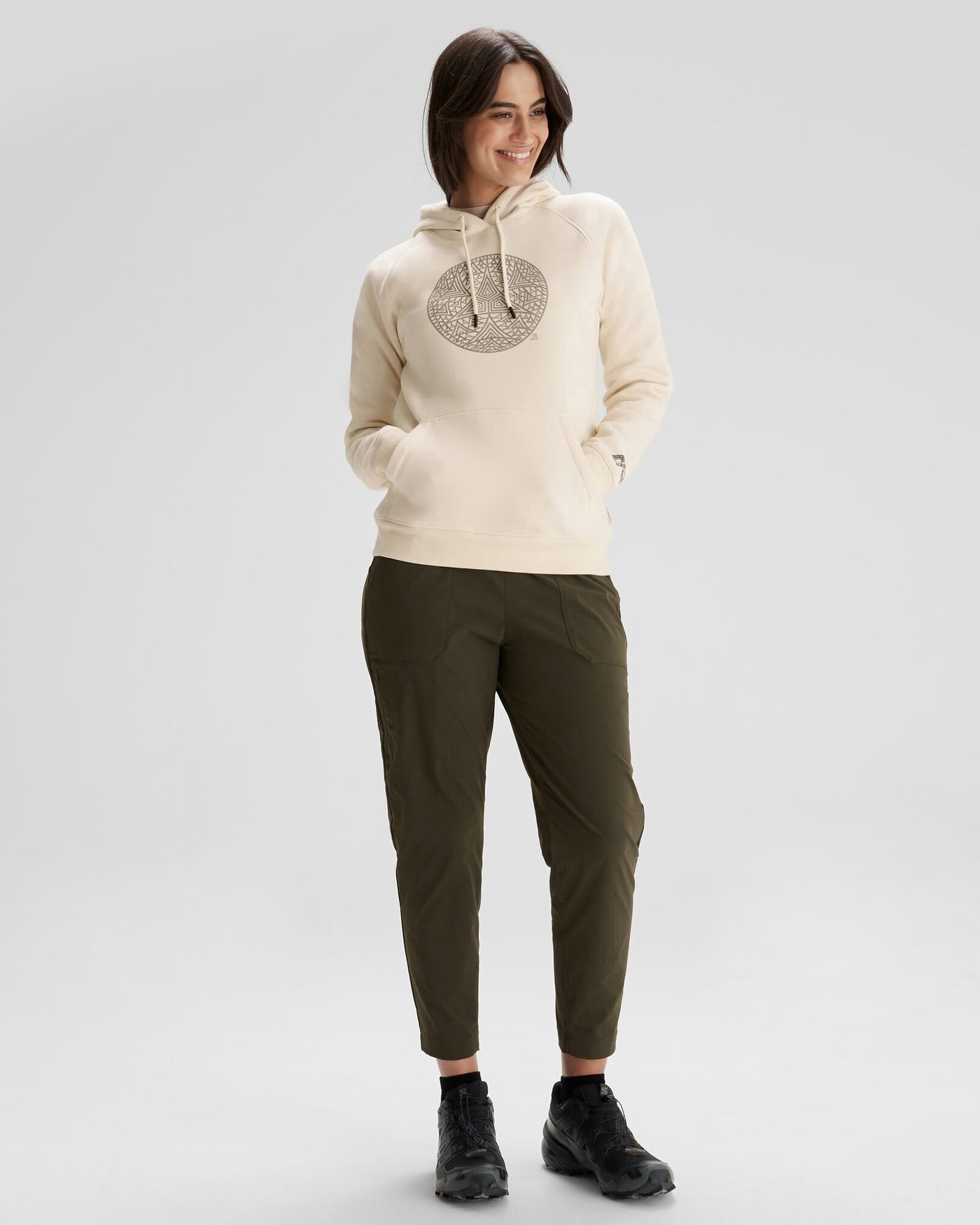 b0774_013_simon_beck_womens_hoodie_n_b_1743632814000