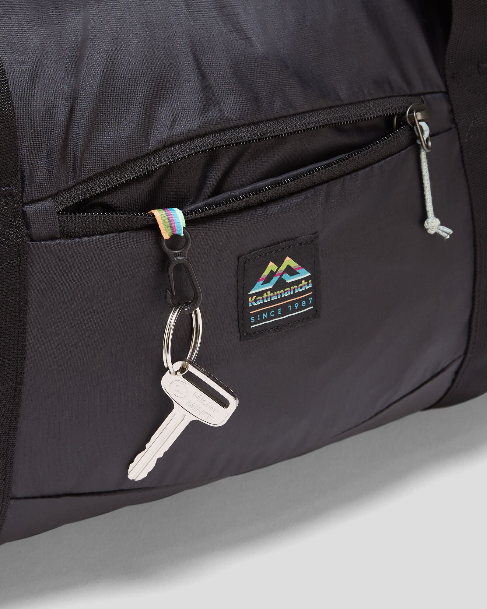 b0781_o4w_pack_go_duffel_d_1743630929000