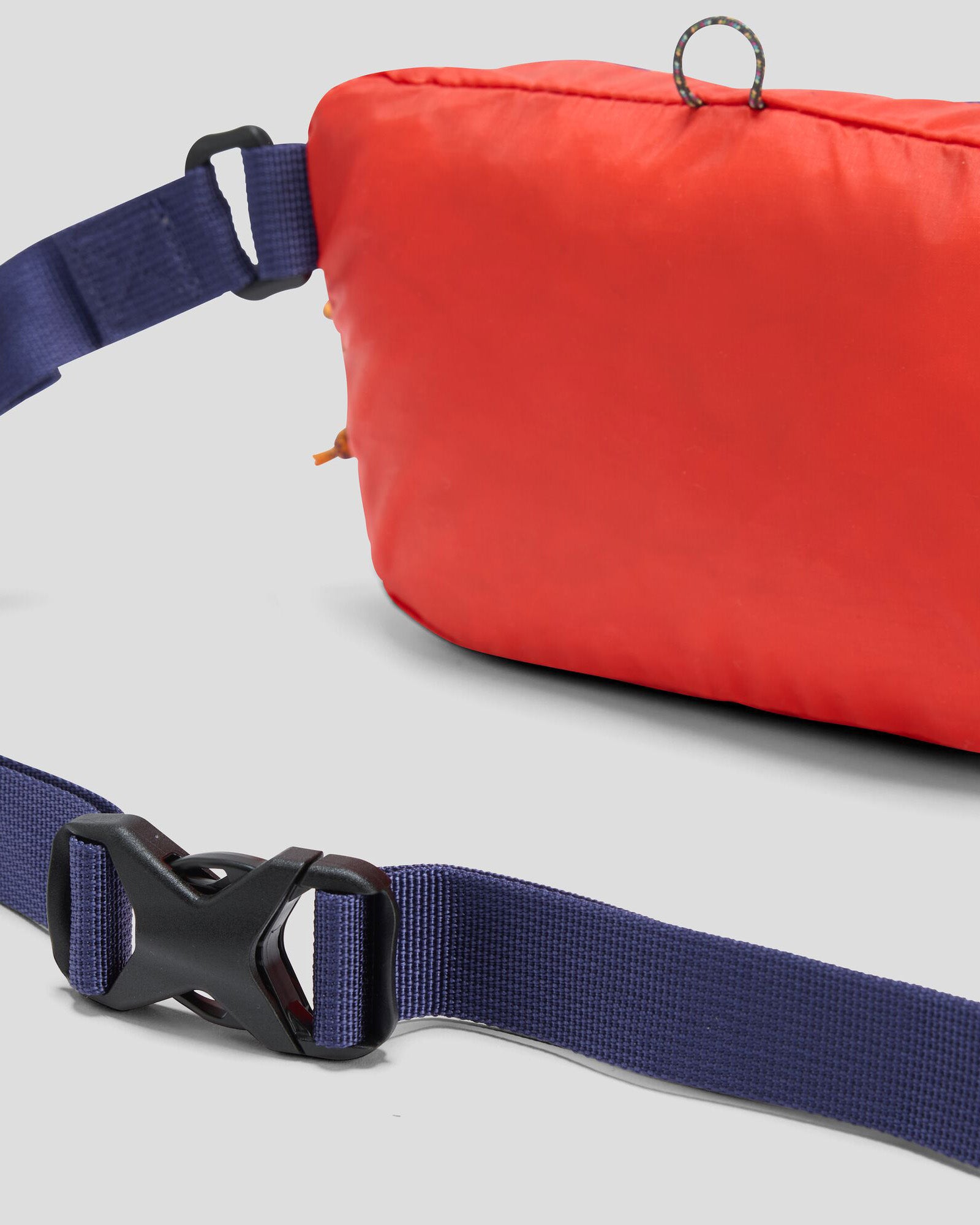 b0782_oi7_pack_go_pouch_e_1743630939000