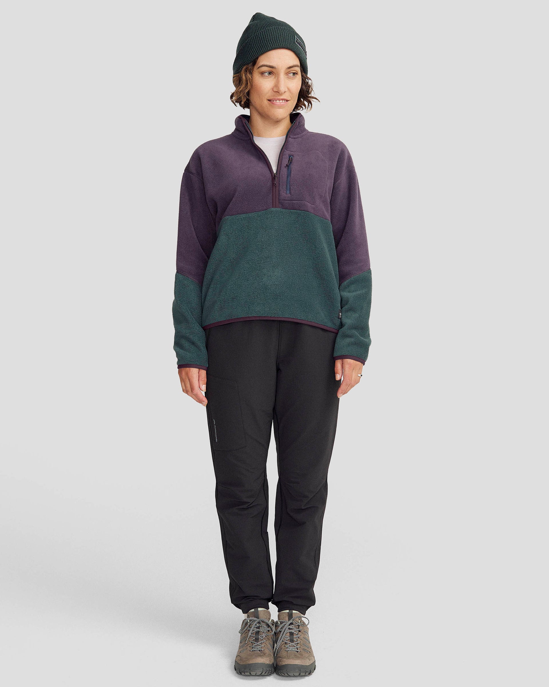 b0913_oqc_womens_trailhead_fleece_quarter_zip_pullover_purple_gre_b_1743628813000