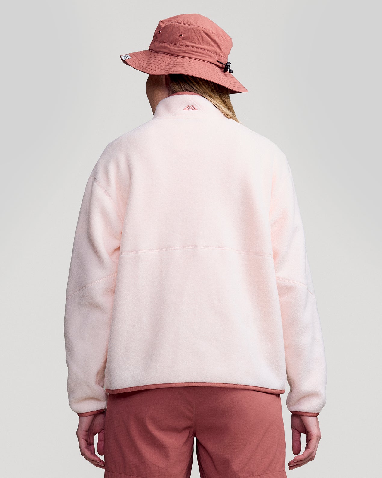 b0913_orj_trailhead_fleece_womens_quarter_zip_pullove_d_1755041445000