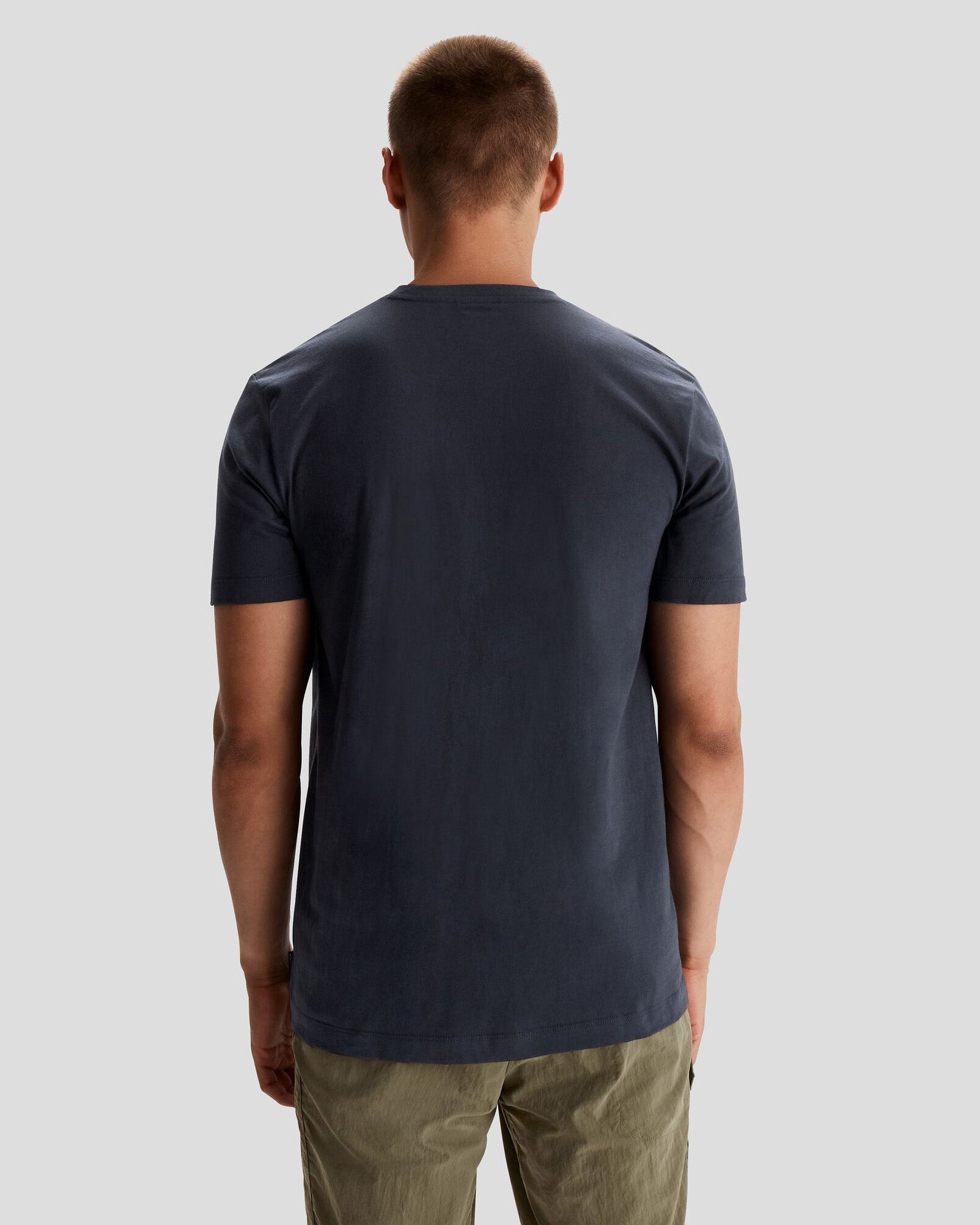 b0995_893_mens_70s_logo_organic_cotton_short_sleeve_c_1743632399000